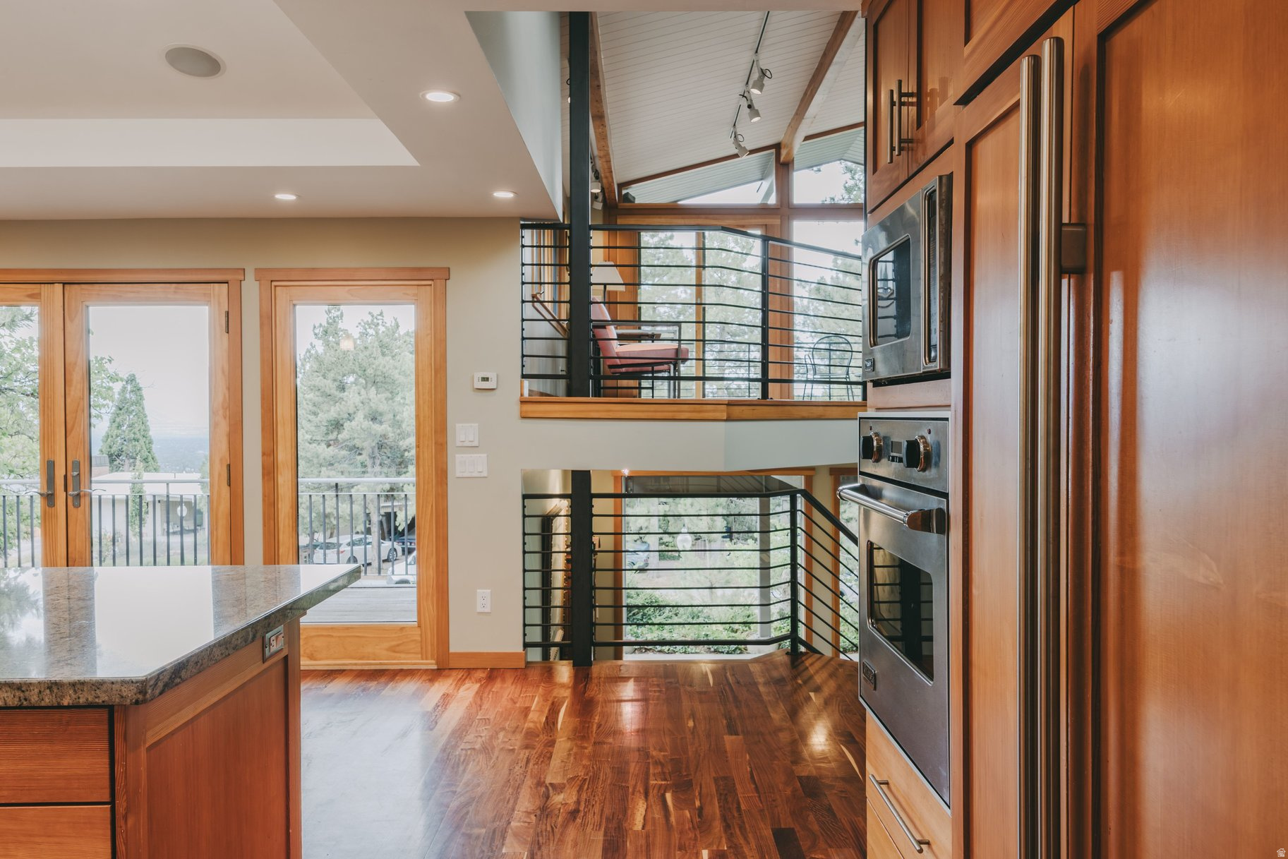 NORTHCREST - Residential
