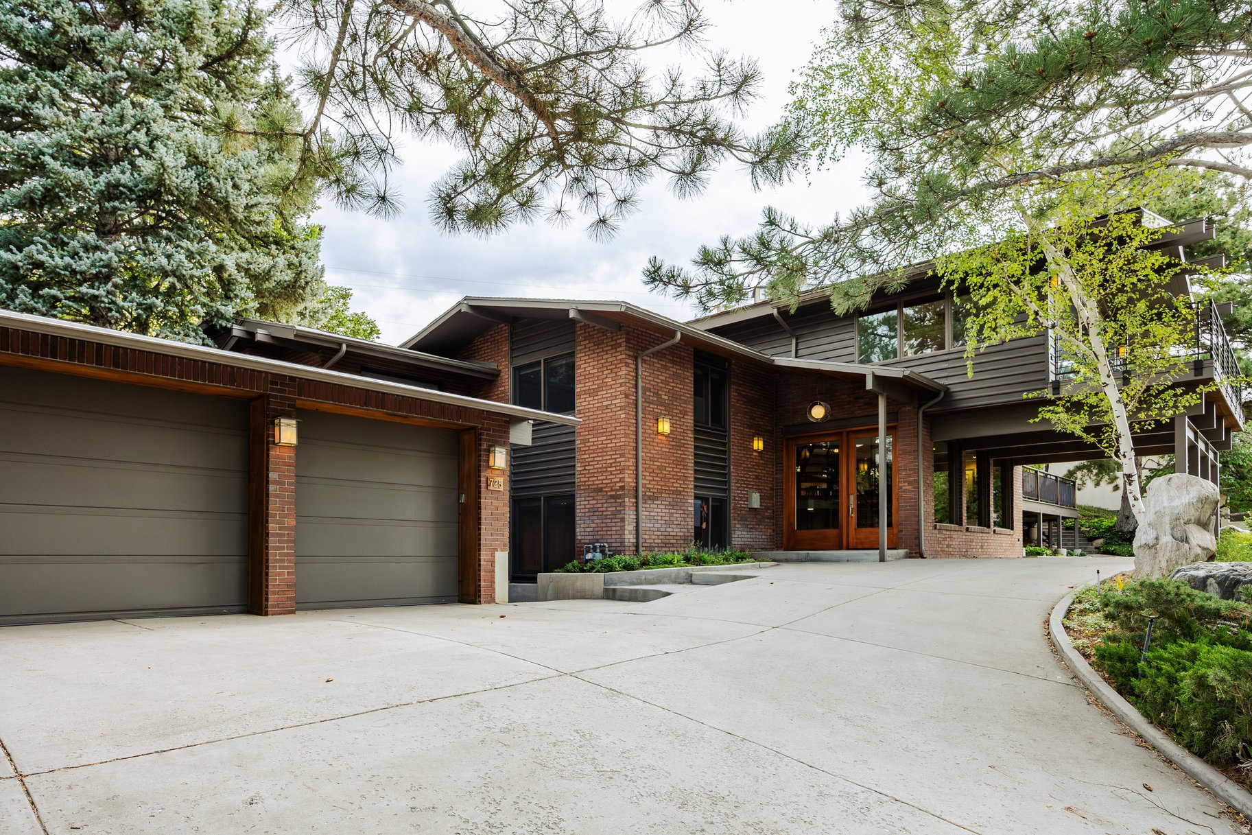 NORTHCREST - Residential