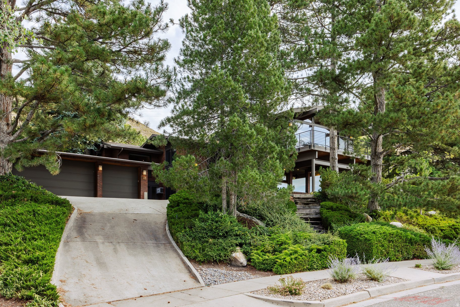 NORTHCREST - Residential