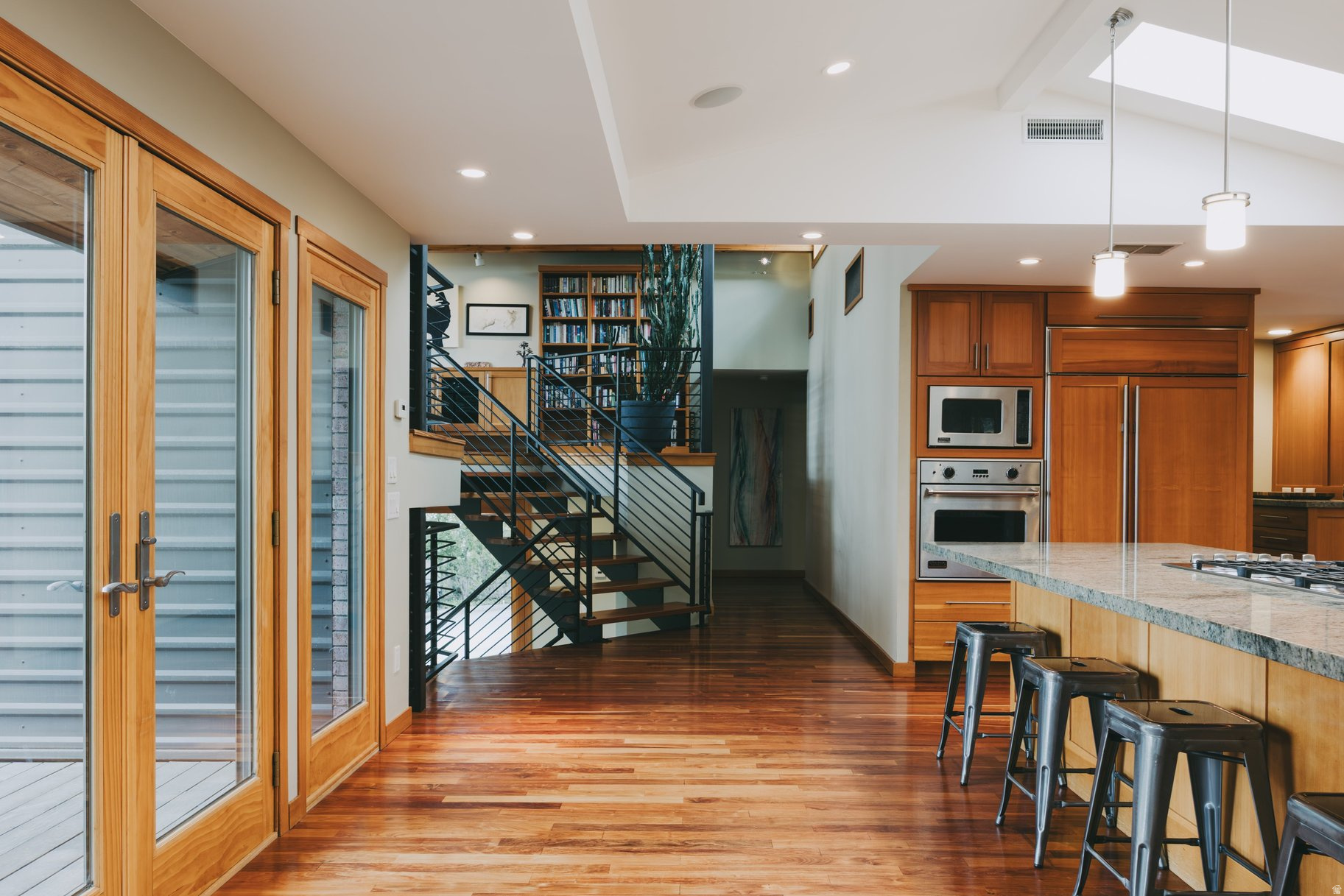 NORTHCREST - Residential