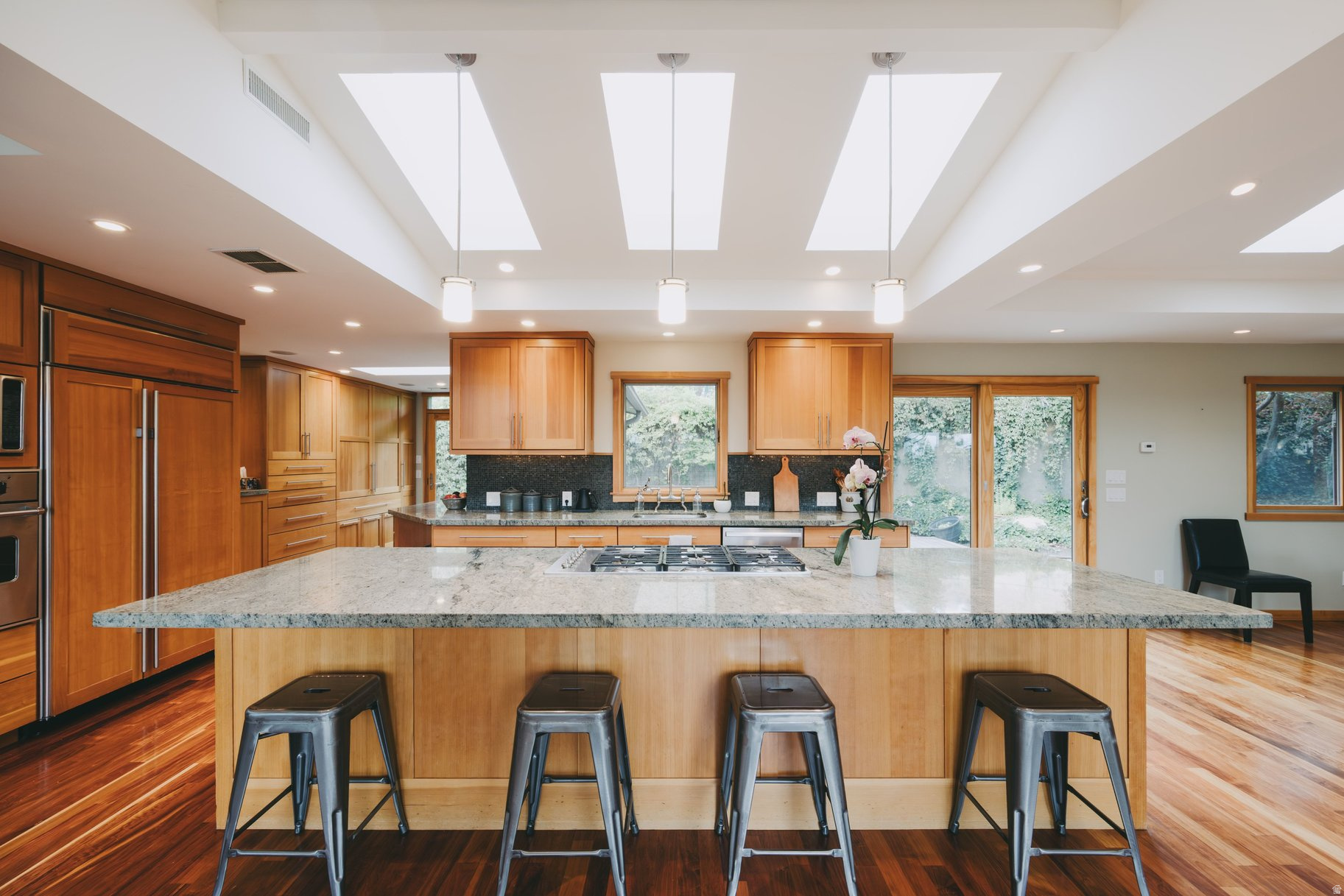 NORTHCREST - Residential