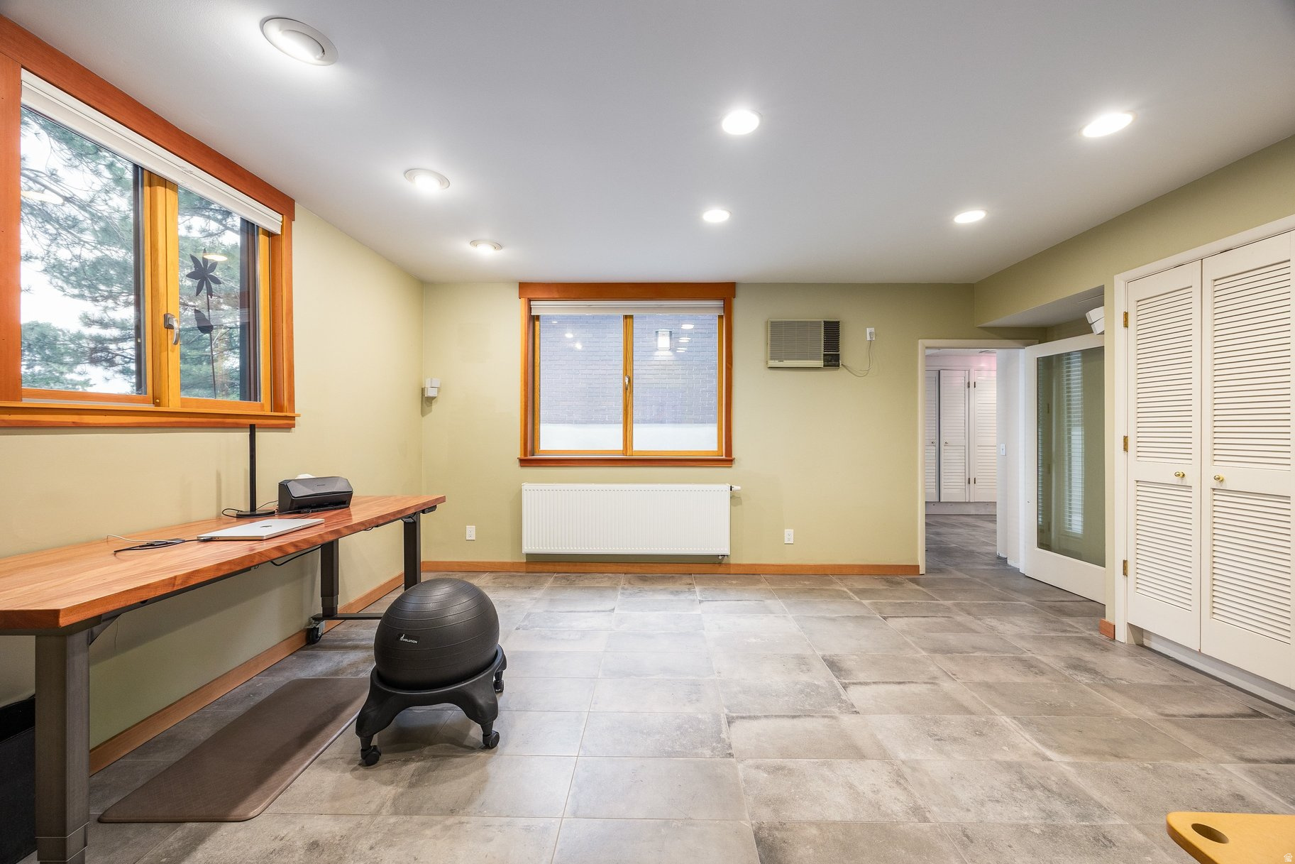 NORTHCREST - Residential