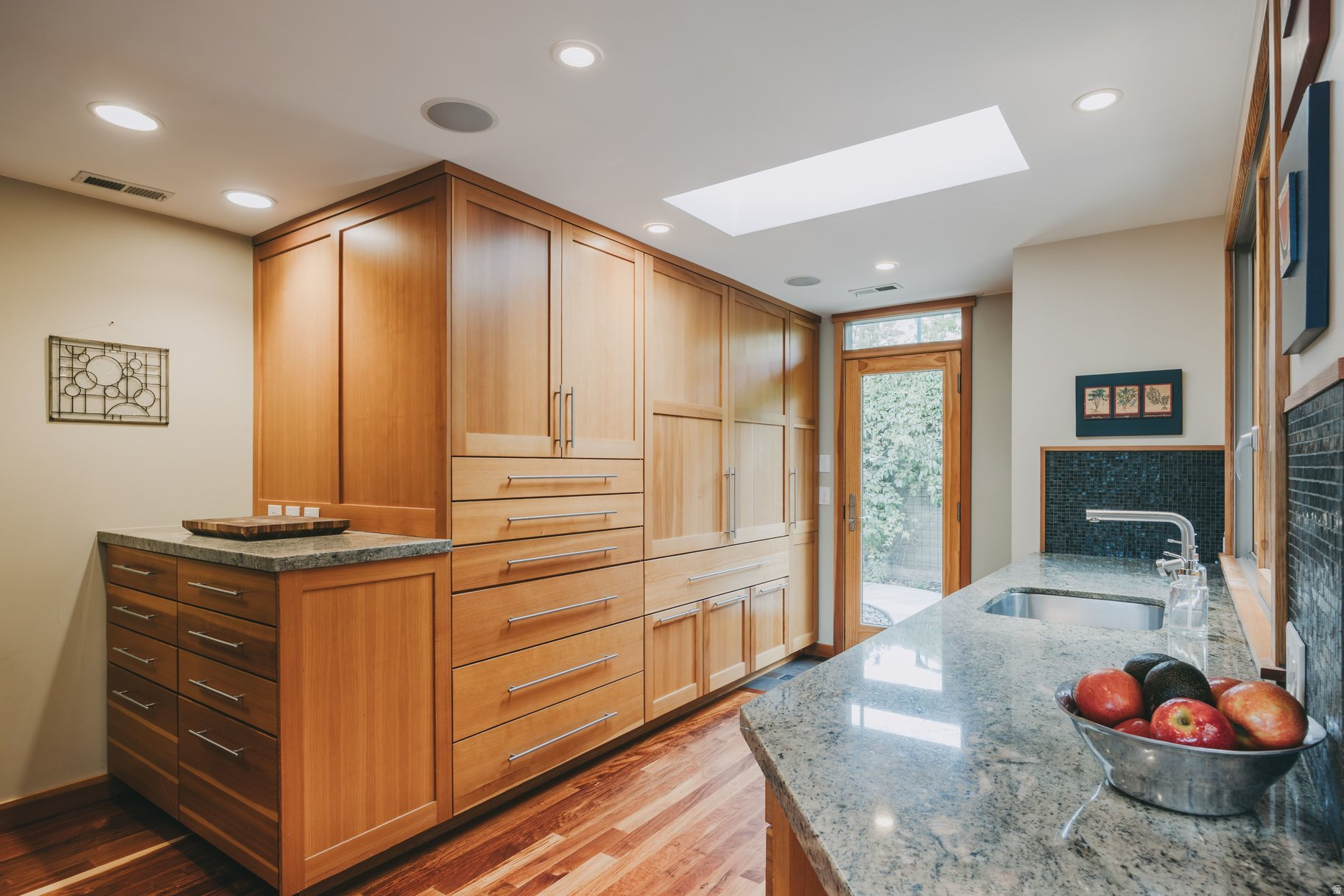 NORTHCREST - Residential
