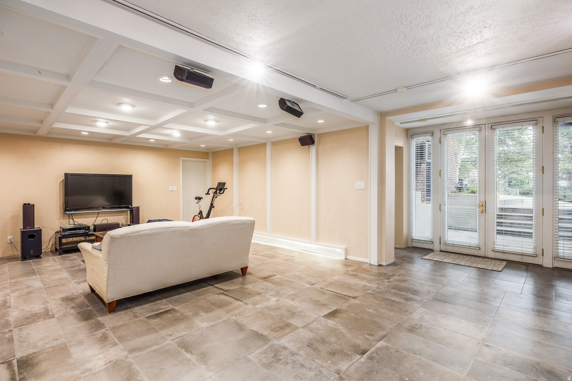 NORTHCREST - Residential