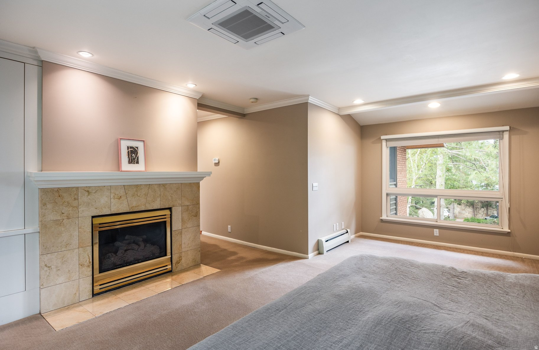 NORTHCREST - Residential
