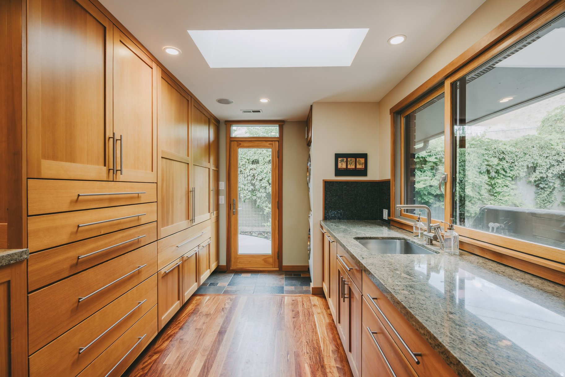 NORTHCREST - Residential