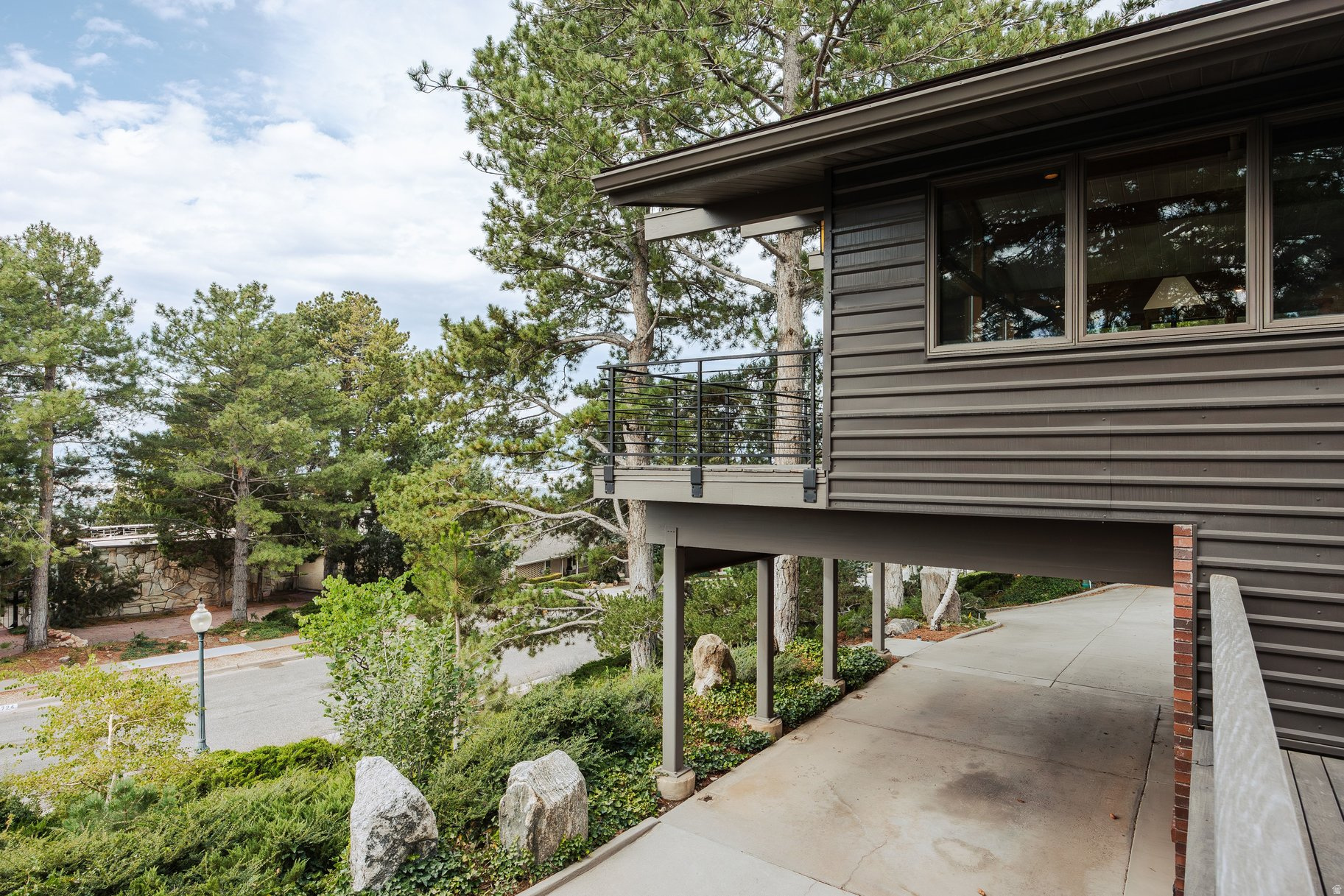NORTHCREST - Residential