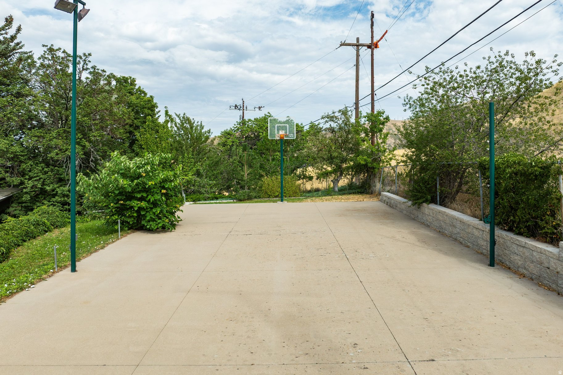 NORTHCREST - Residential