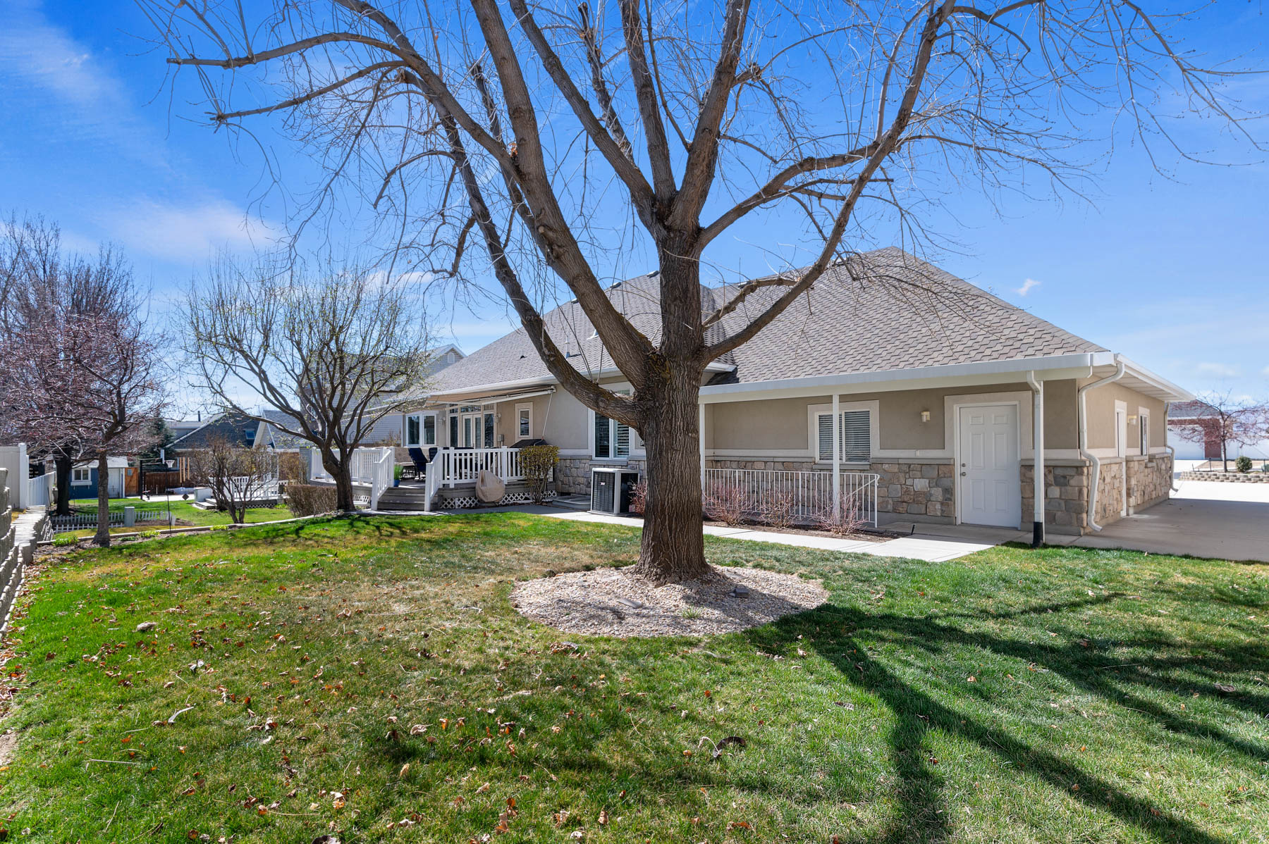 GRANDVIEW PARK NORTH - Residential
