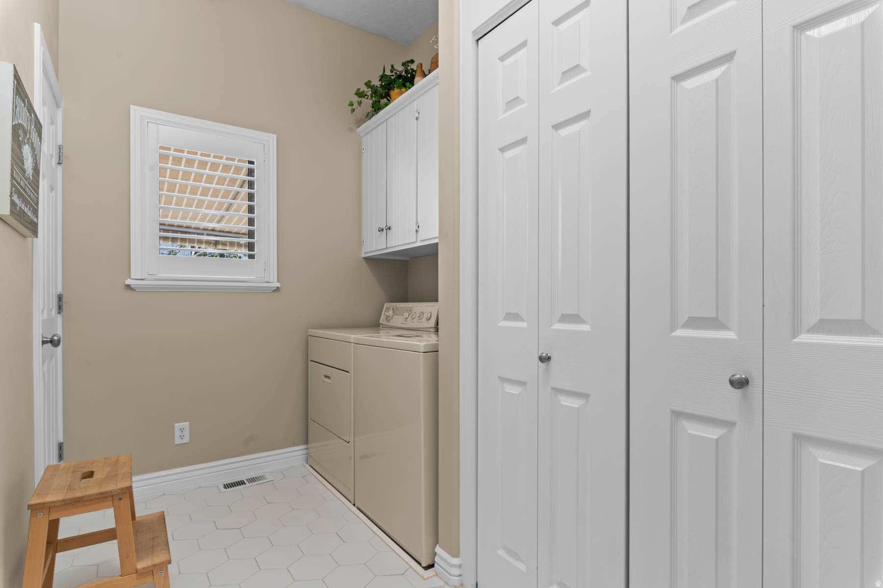 GRANDVIEW PARK NORTH - Residential