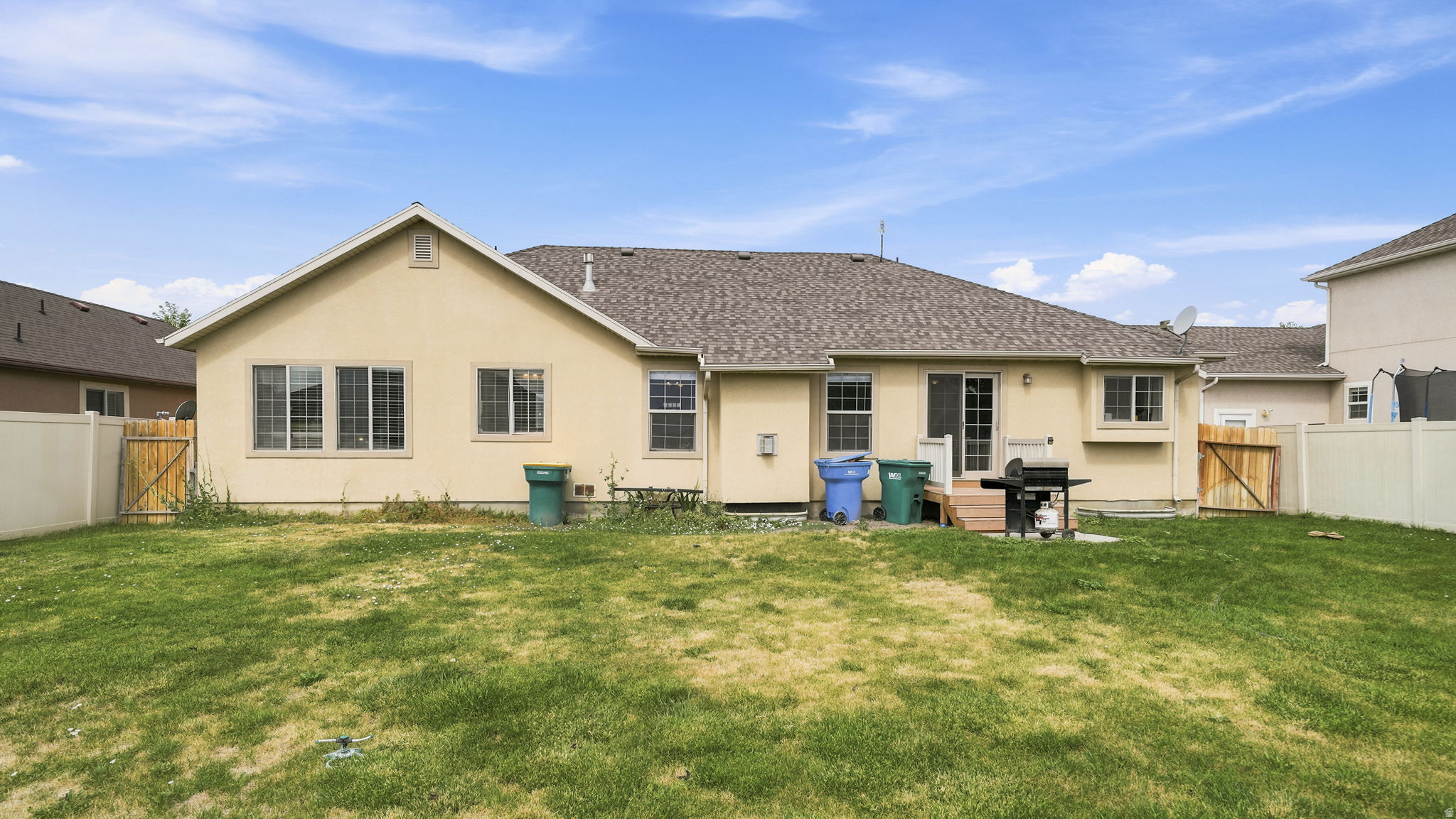 COLONY POINTE - Residential