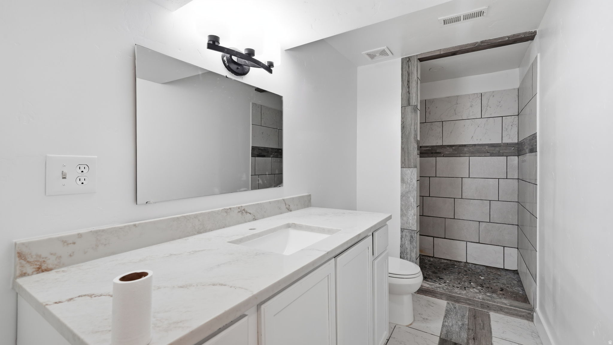 COLONY POINTE - Residential