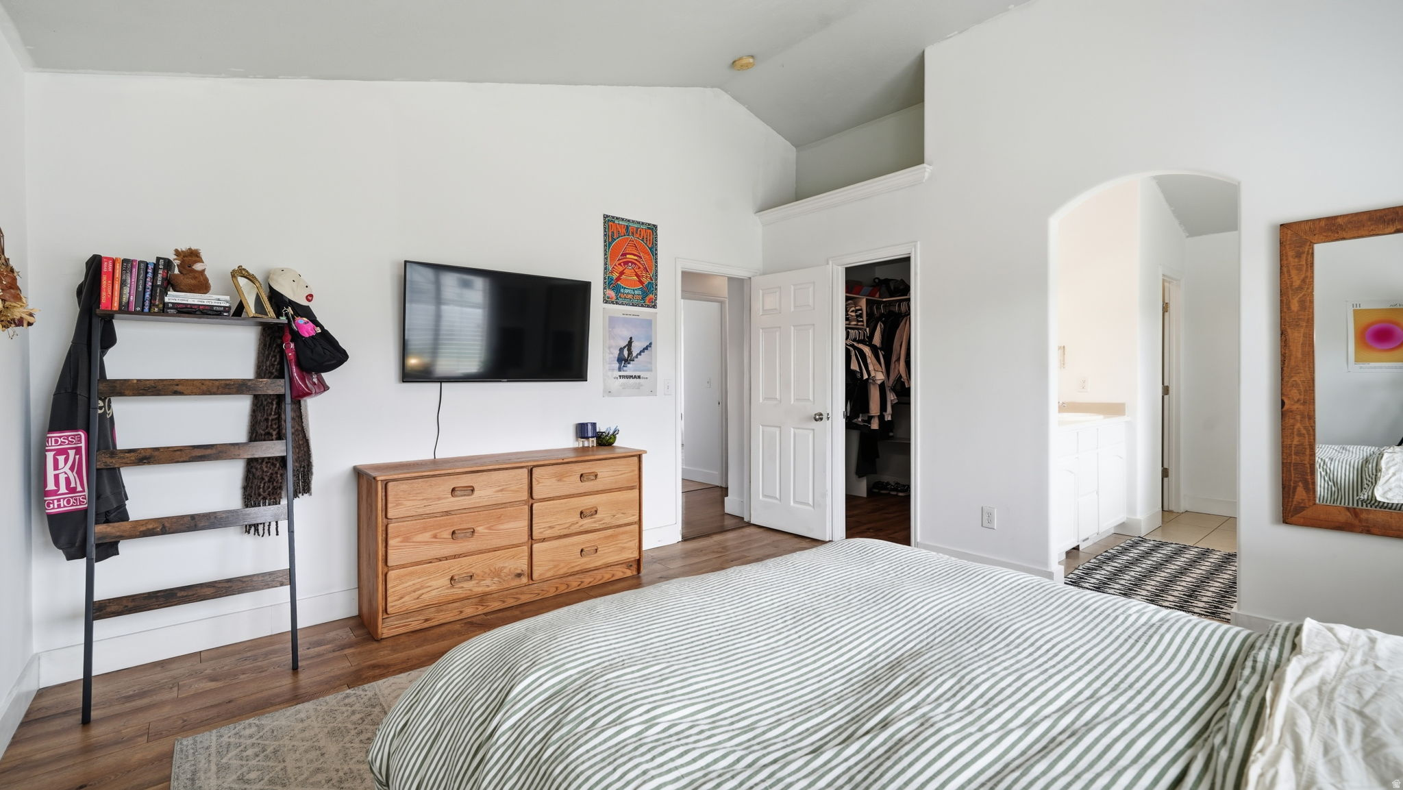 COLONY POINTE - Residential
