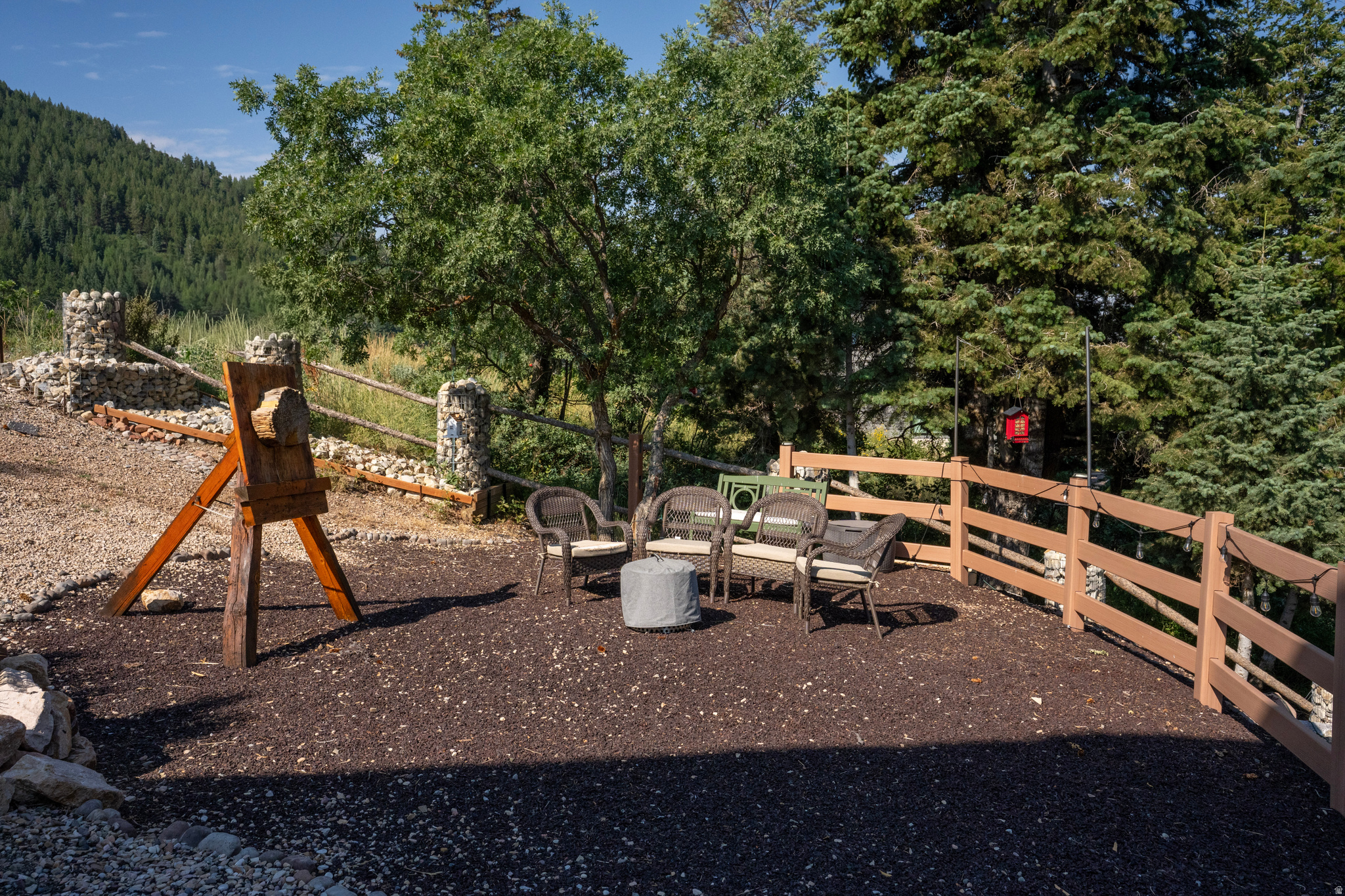 SUMMIT PARK - Residential