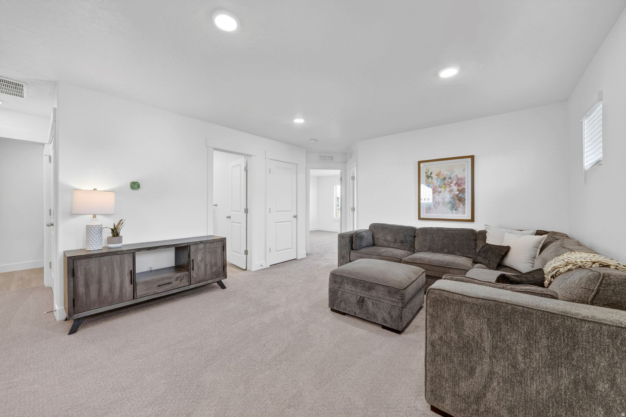 ARROWGATE - Residential