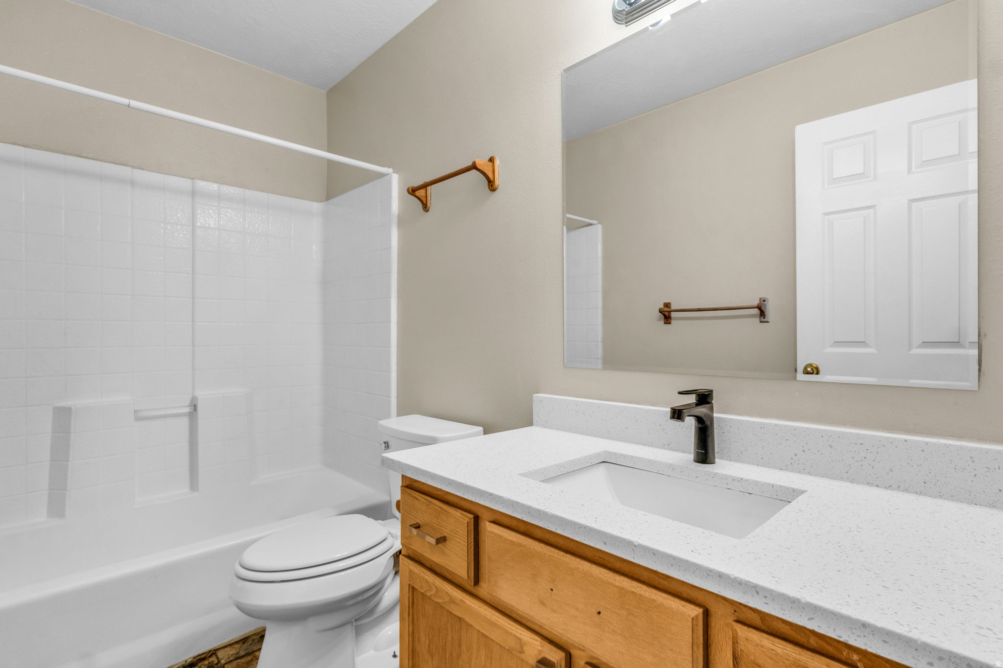SUNRISE POINTE - Residential