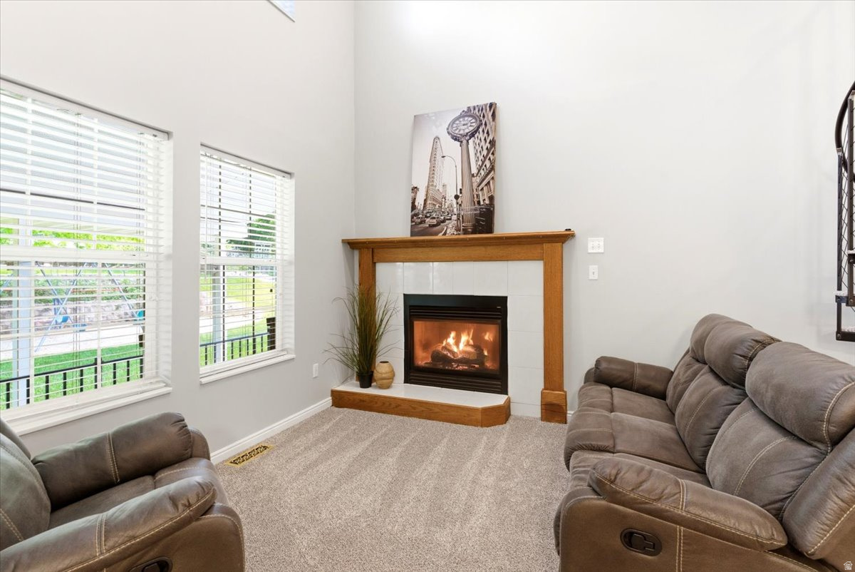 CEDAR BENCH - Residential