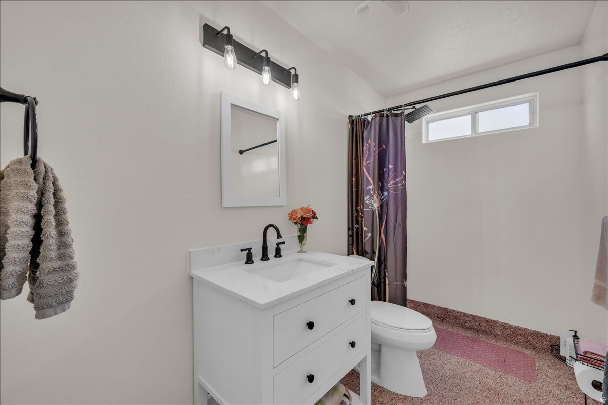WEST SPRINGS TOWNHOMES - Residential