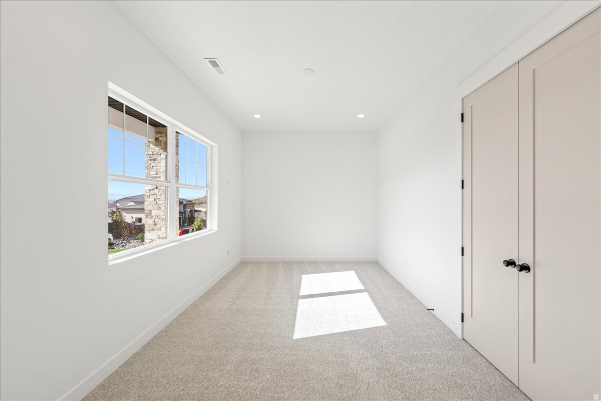 SHOOTING STAR - Residential