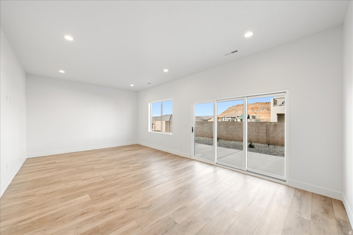 SHOOTING STAR - Residential