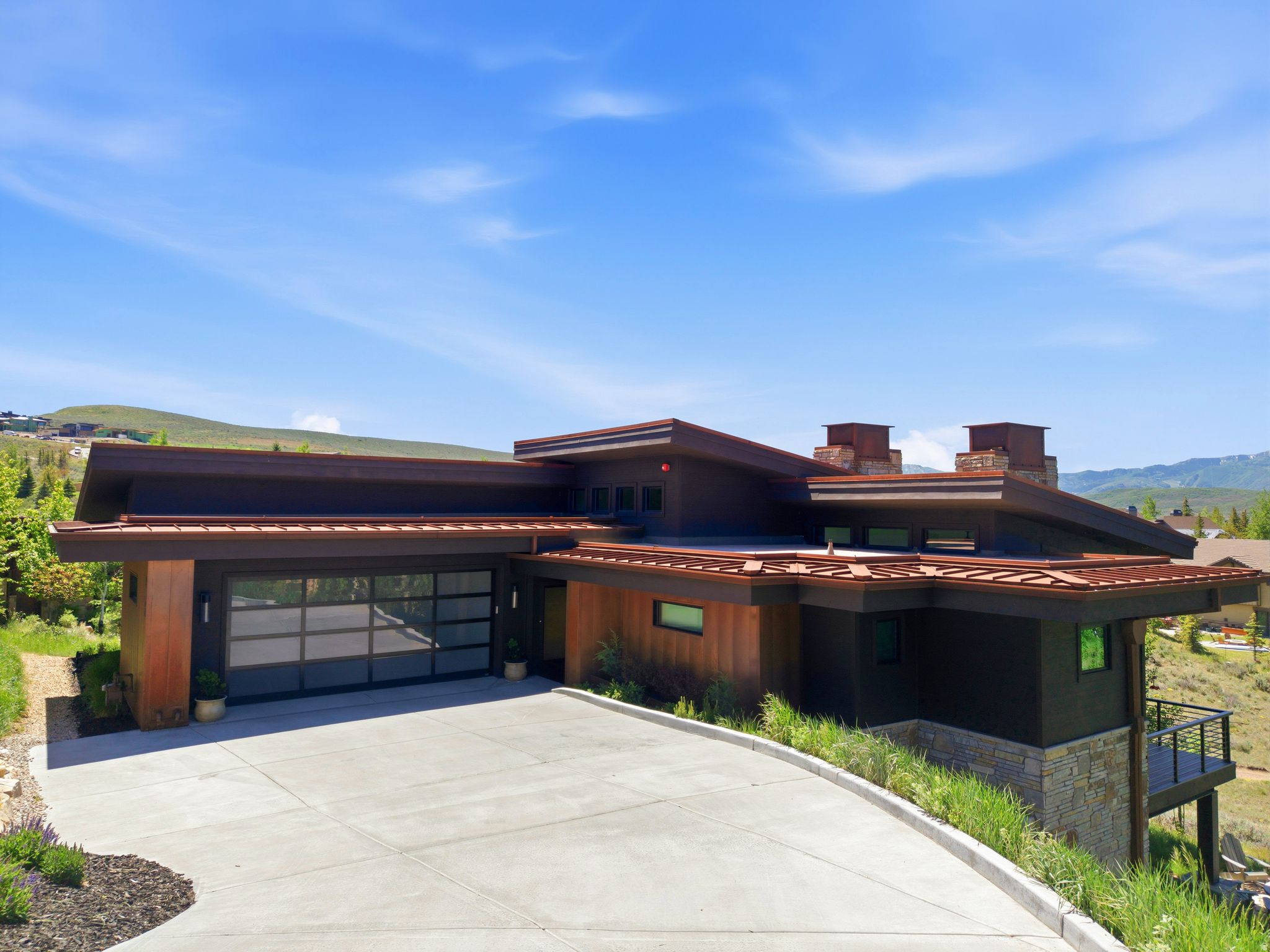 WEST VIEW - Residential