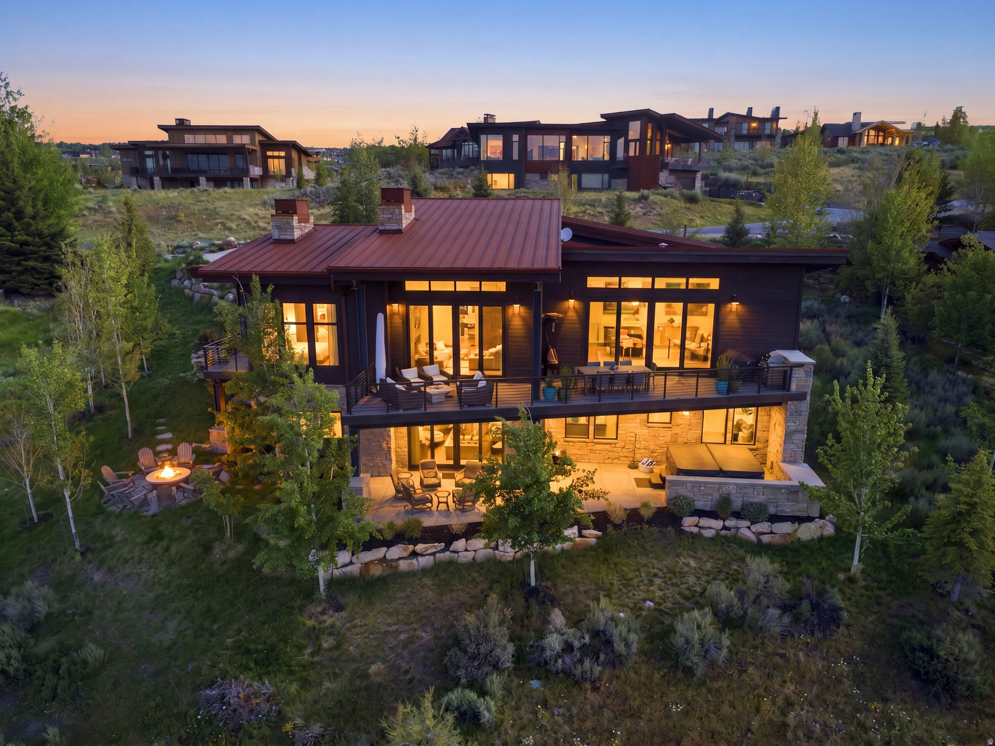 WEST VIEW - Residential