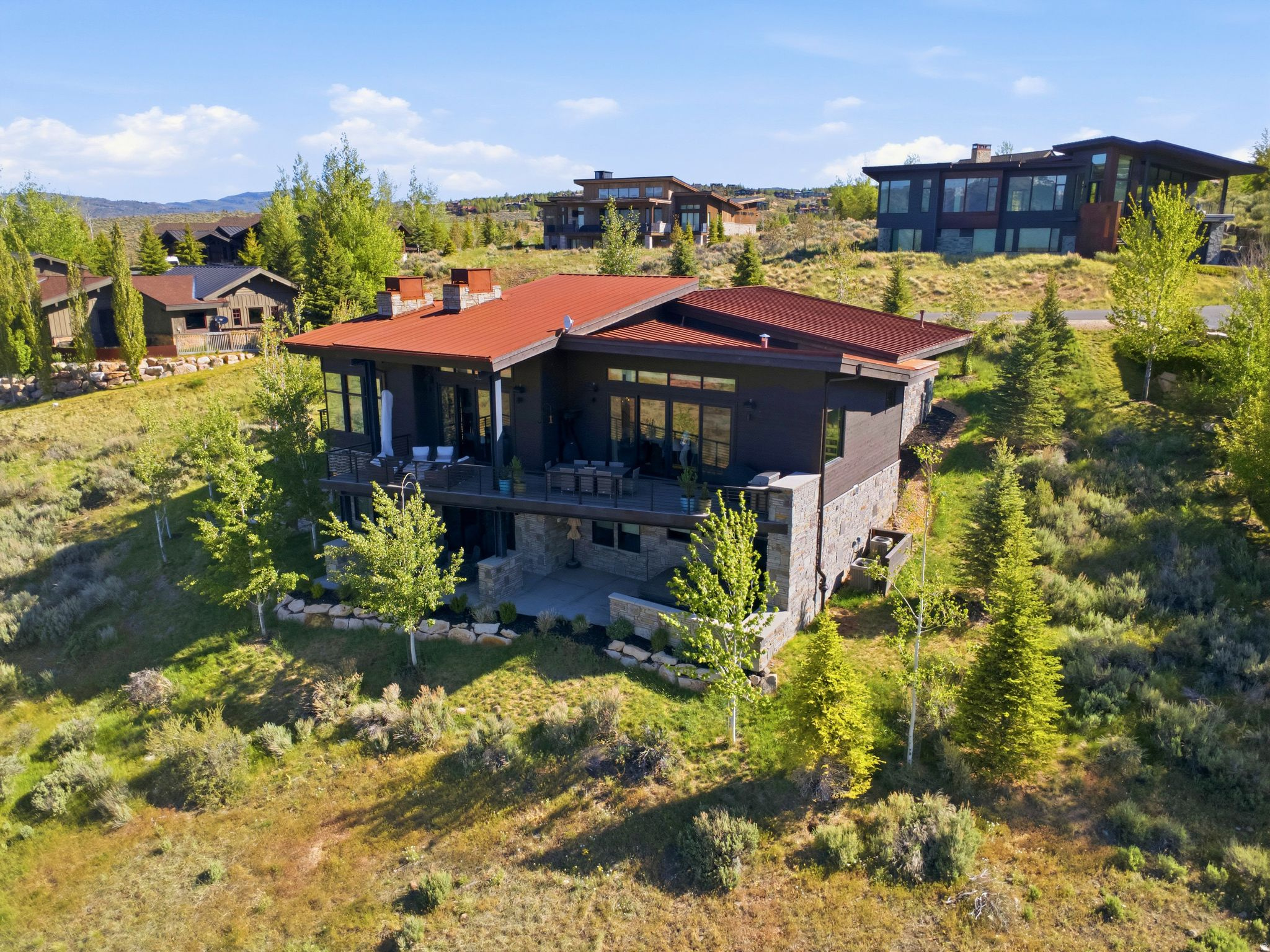 WEST VIEW - Residential