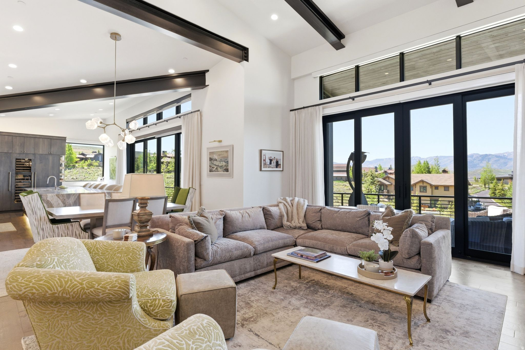 WEST VIEW - Residential