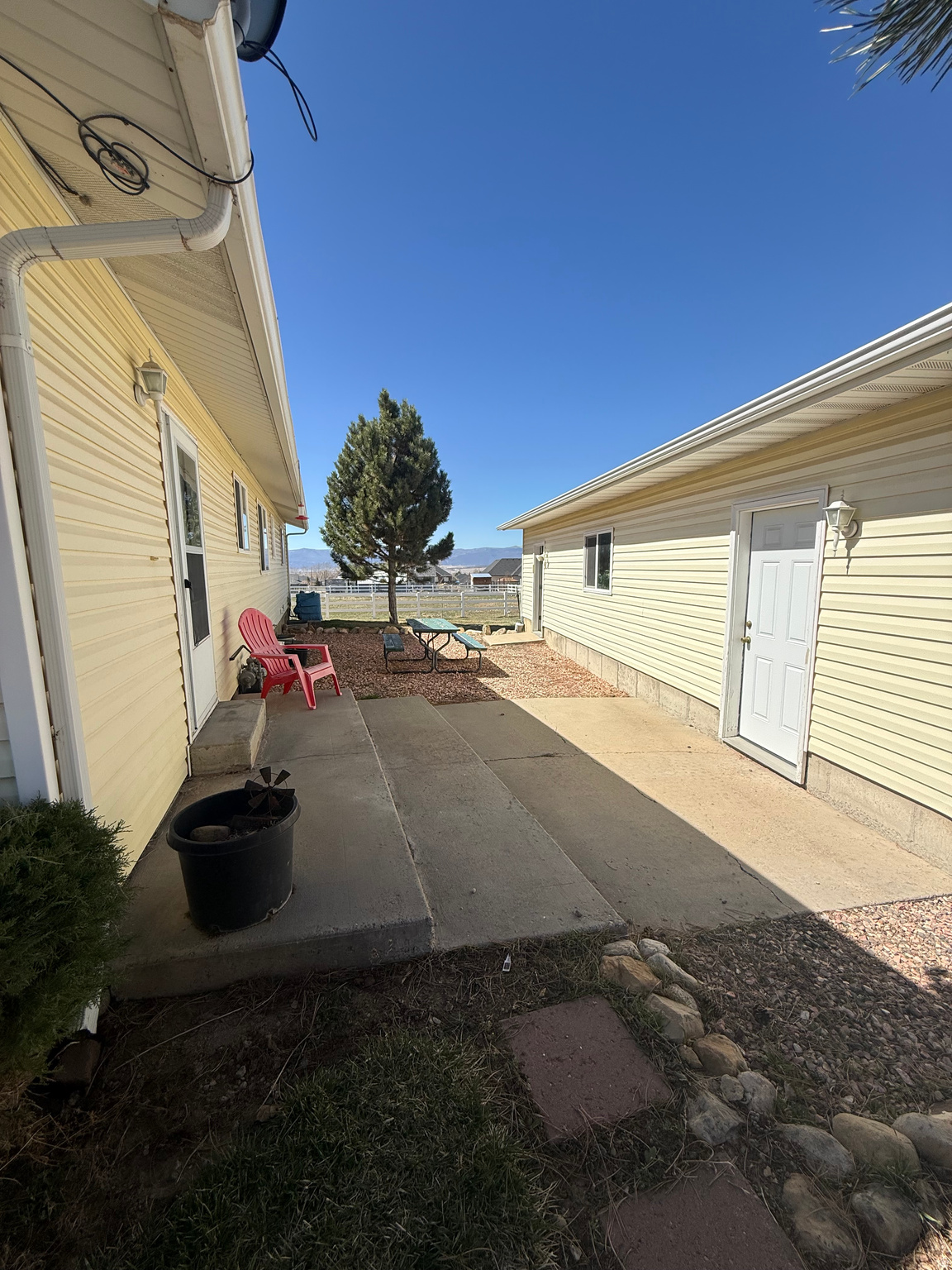 YOUNG PROPERTY - Residential