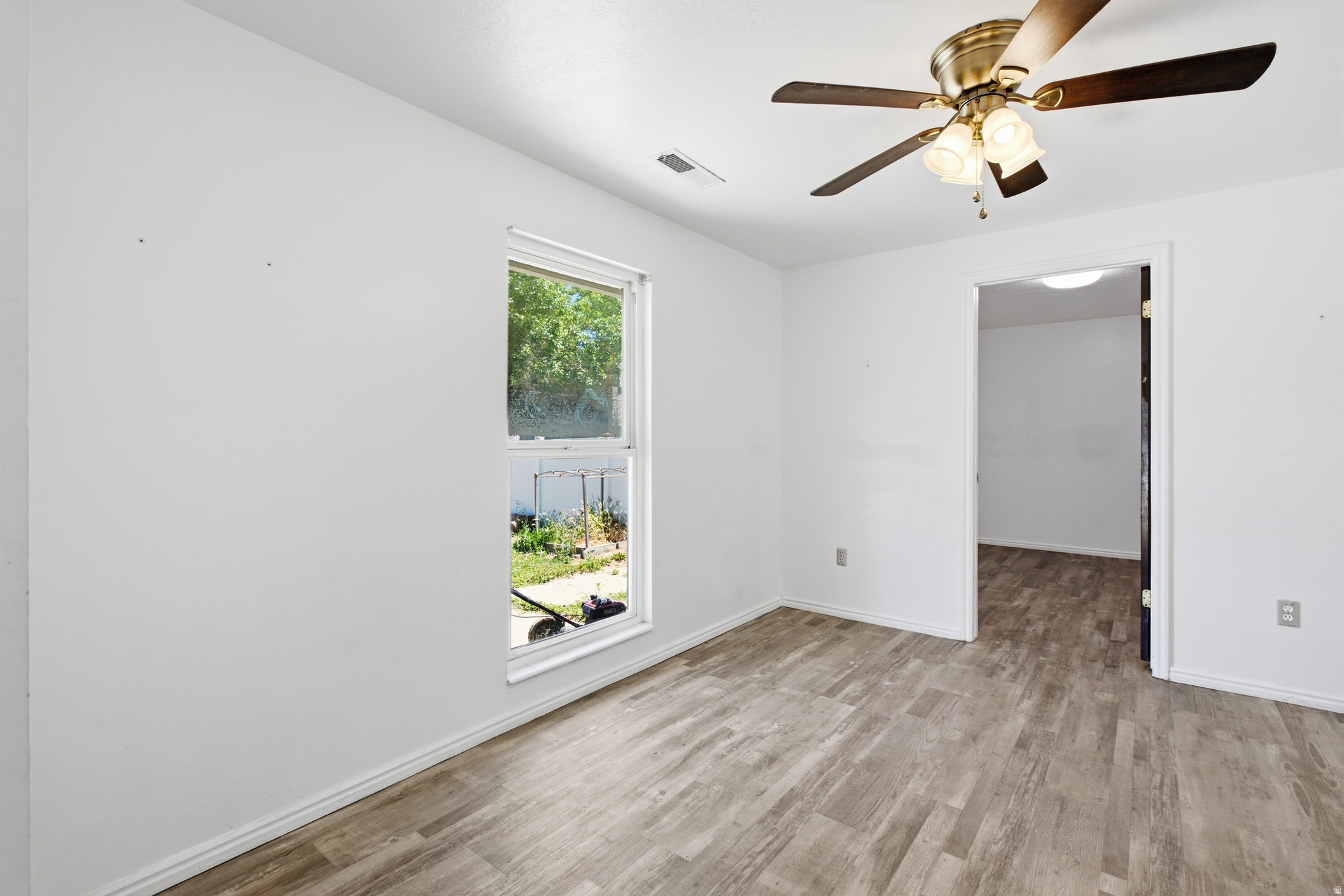 KNIGHT SUB DIV LOT 6 - Residential