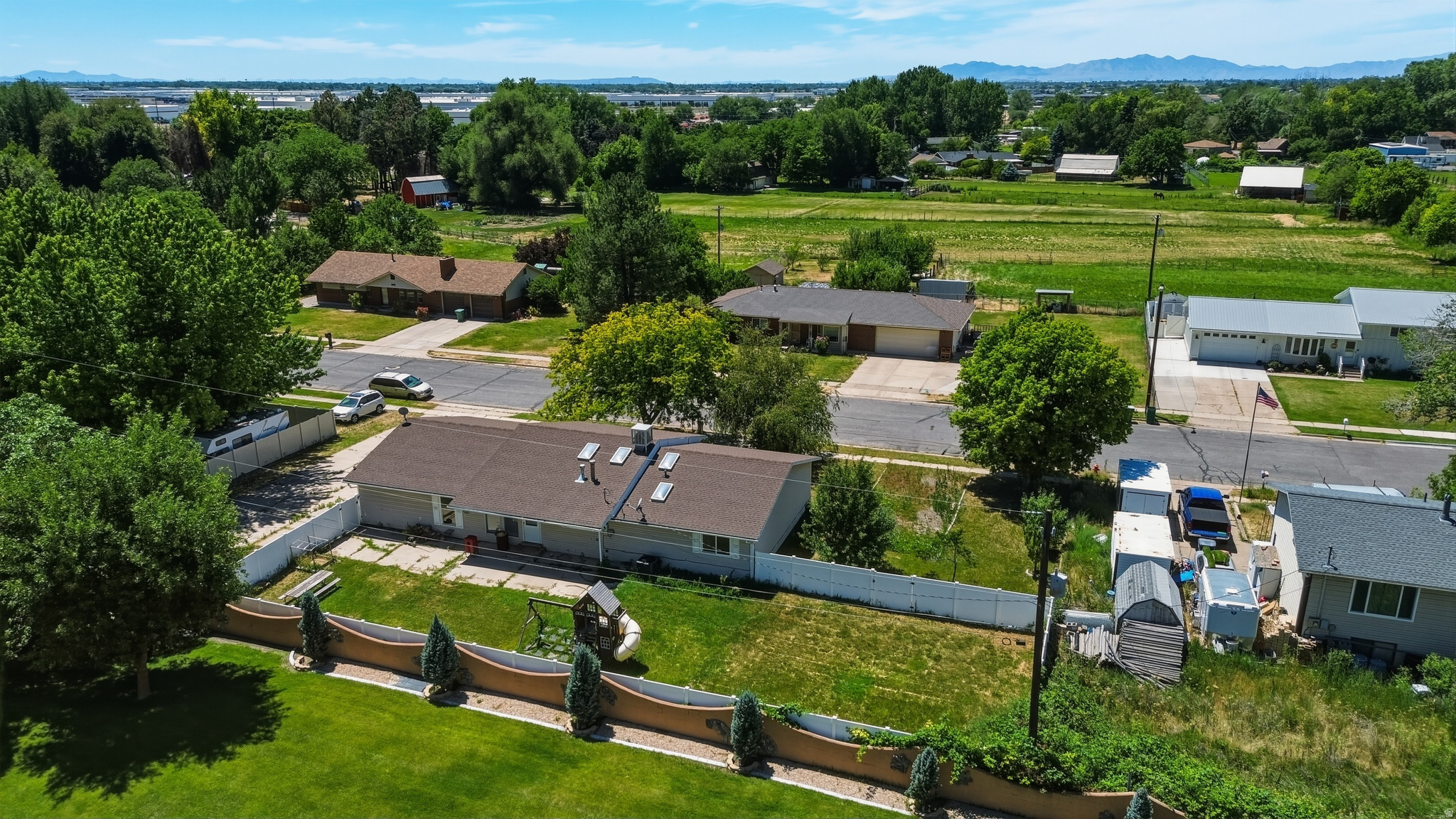 KNIGHT SUB DIV LOT 6 - Residential