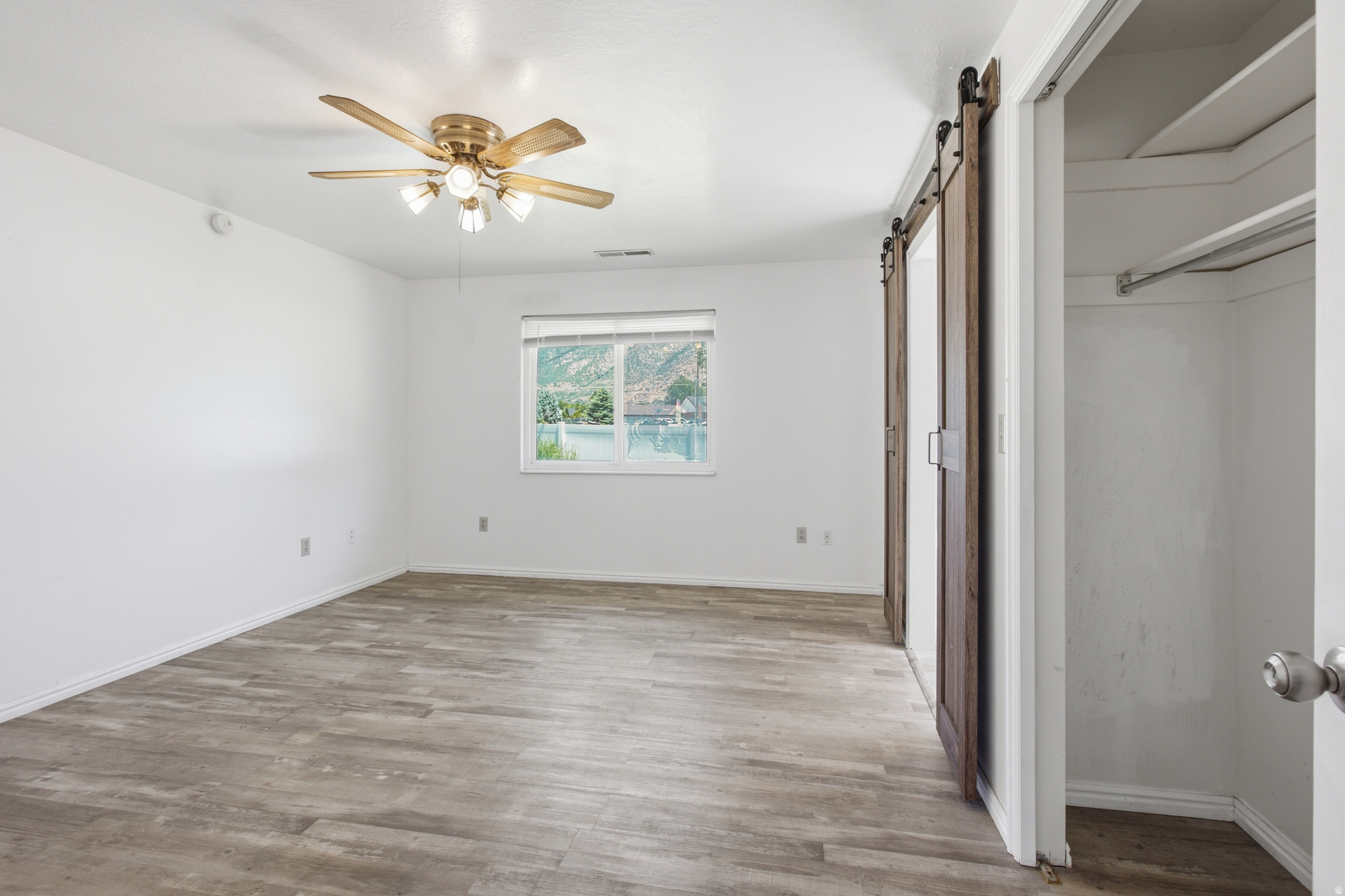 KNIGHT SUB DIV LOT 6 - Residential
