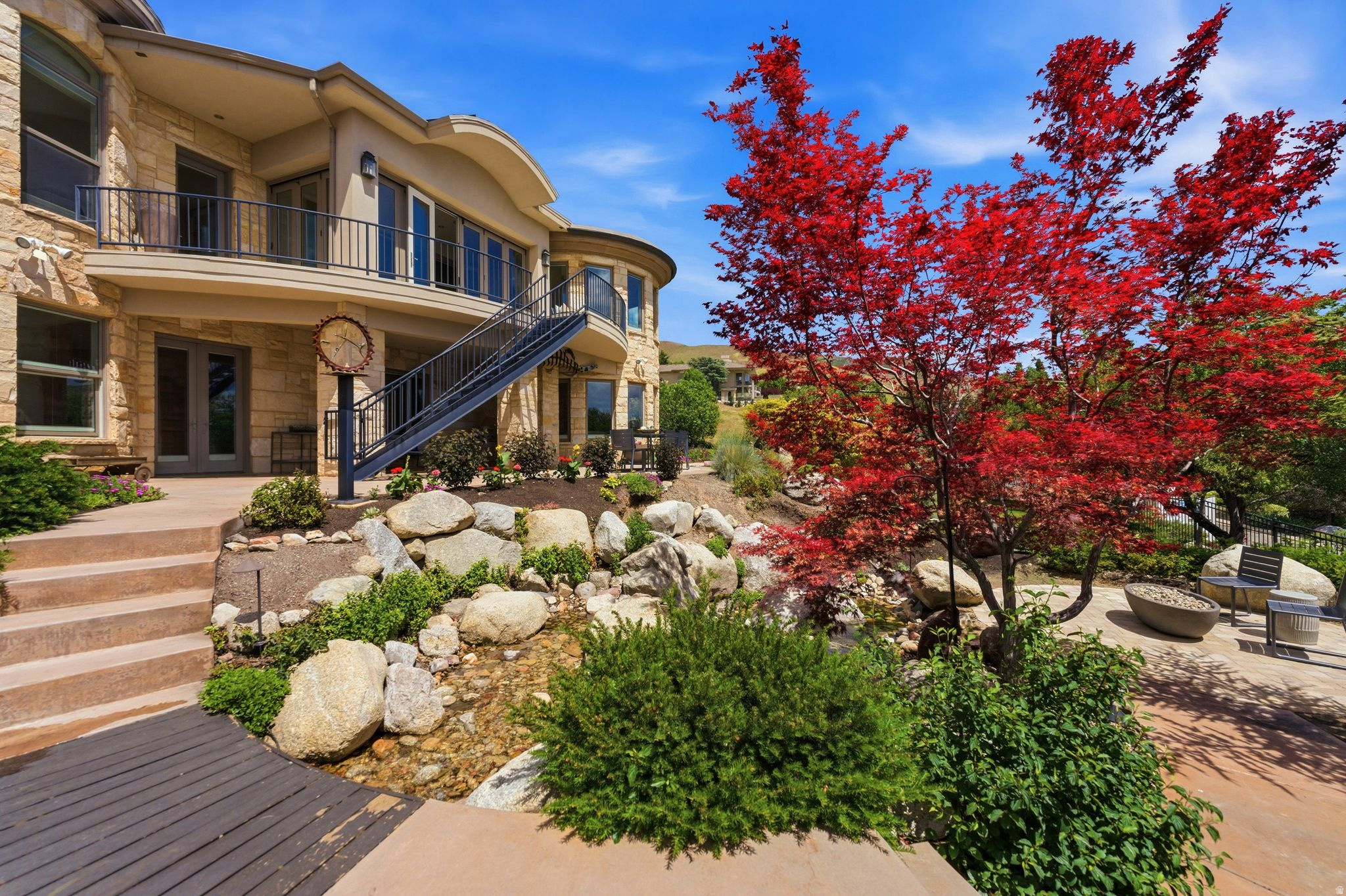 FEDERAL POINTE - Residential