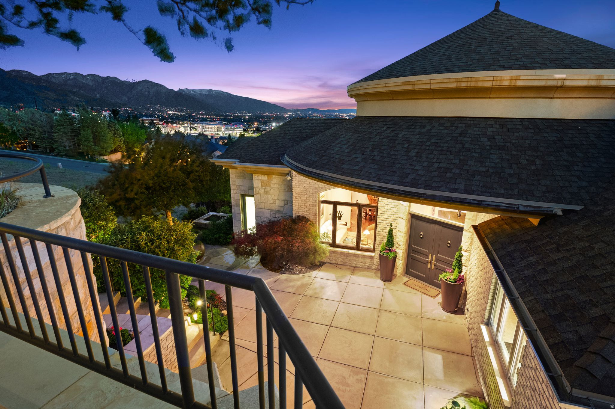 FEDERAL POINTE - Residential