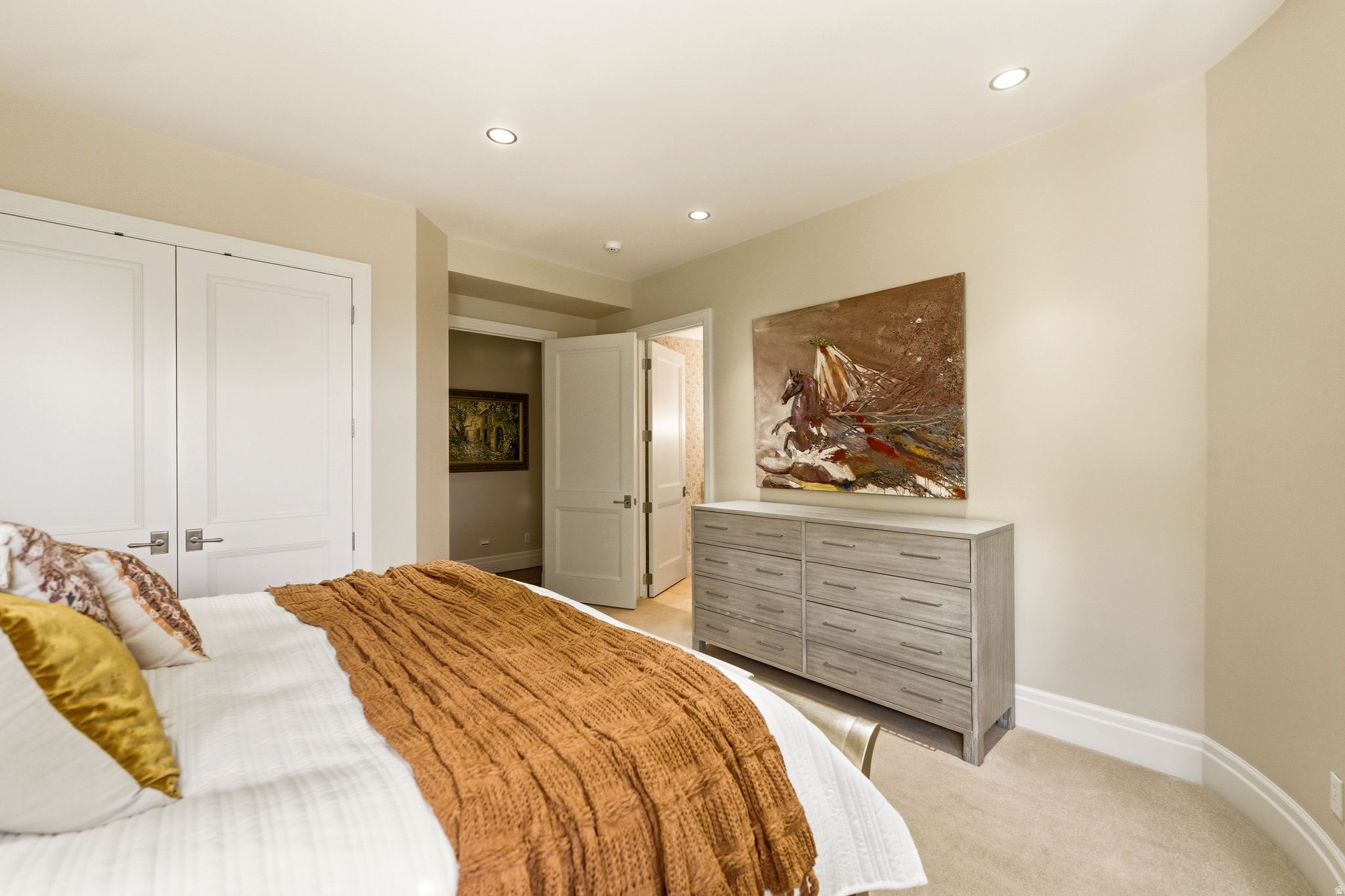FEDERAL POINTE - Residential