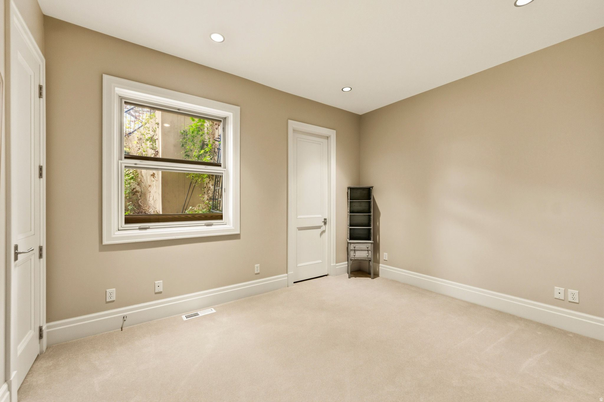 FEDERAL POINTE - Residential