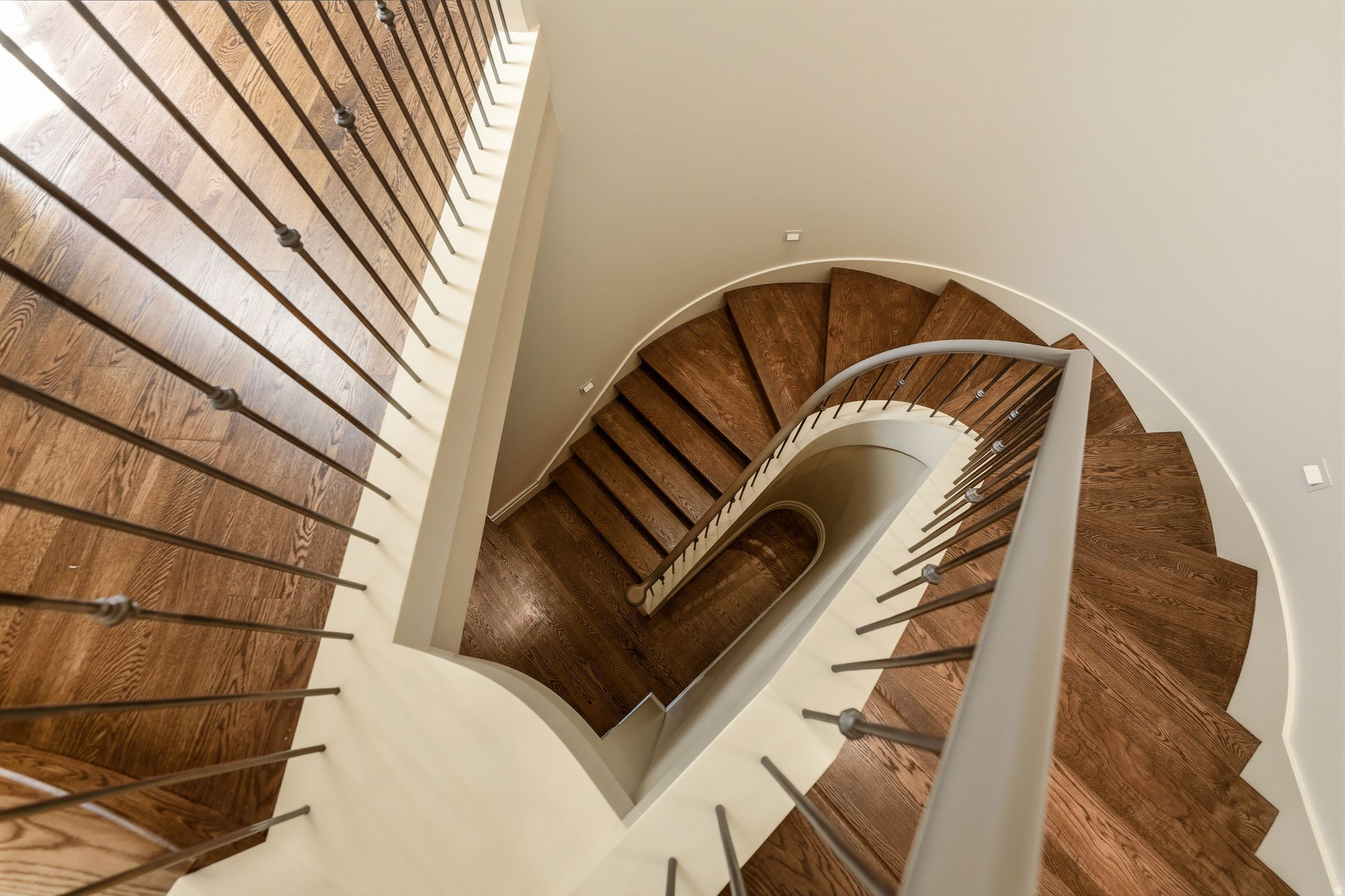 FEDERAL POINTE - Residential