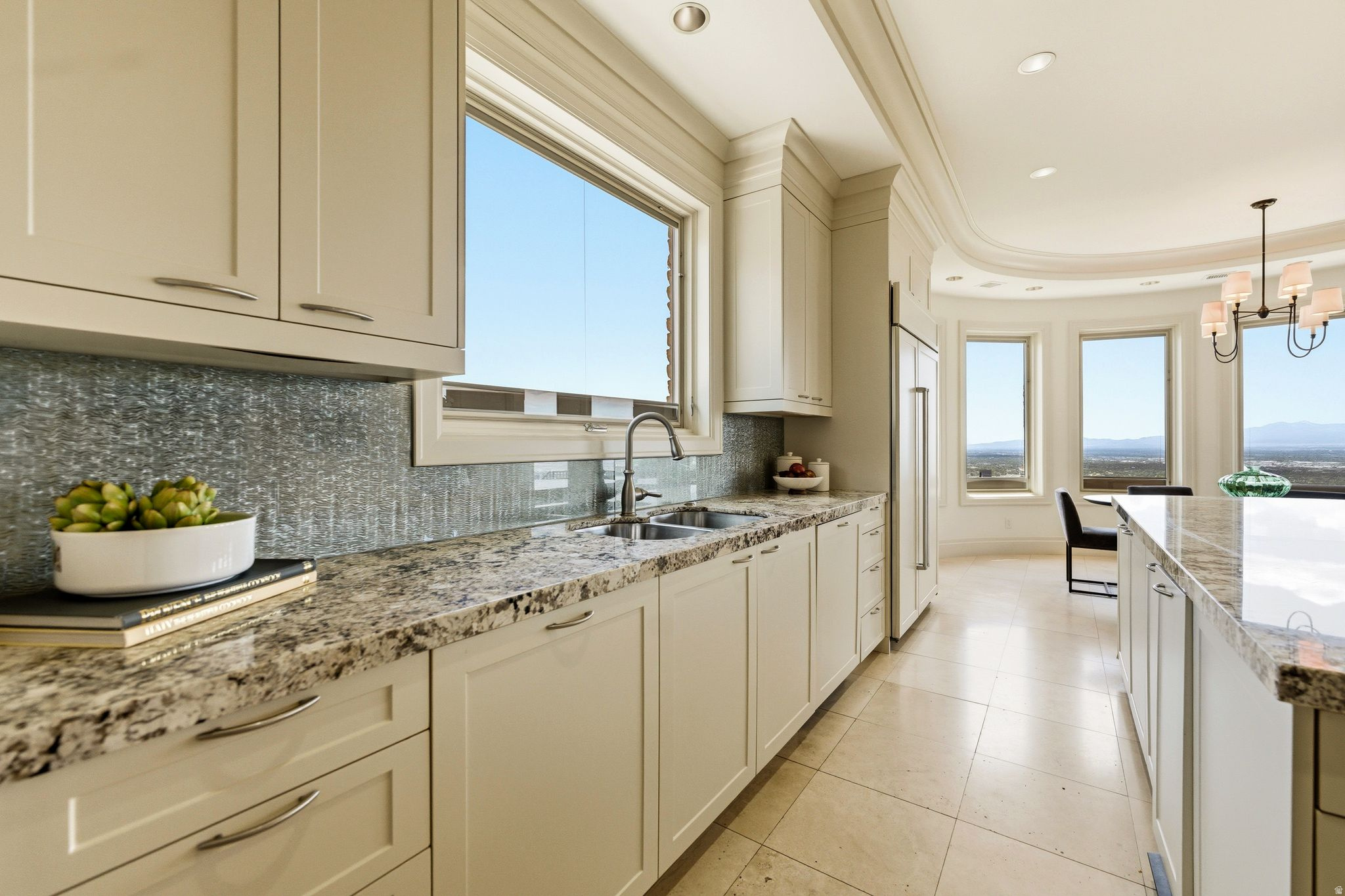 FEDERAL POINTE - Residential