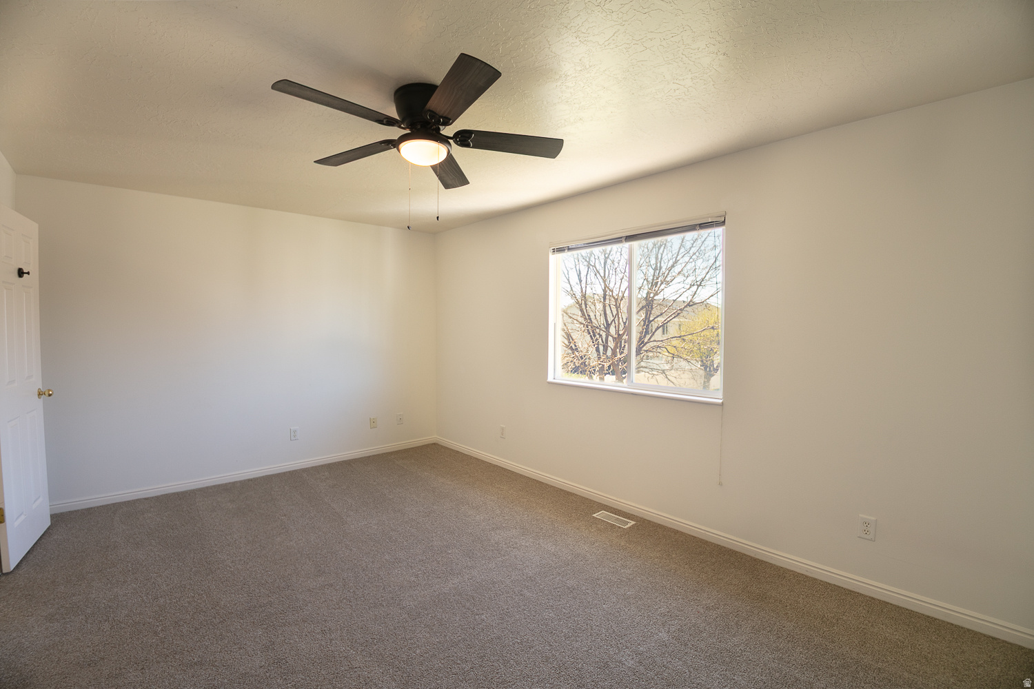SUNBROOK CONDOMINIUM - Residential