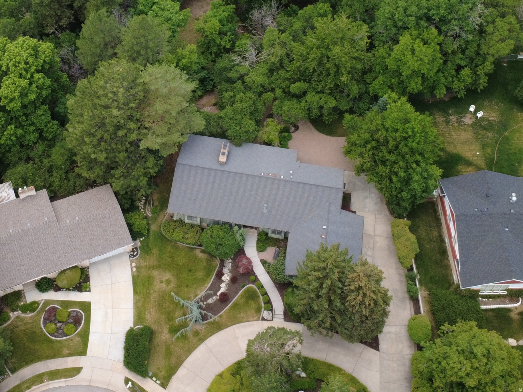 TWIN CREEK ESTATES & RUN - Residential