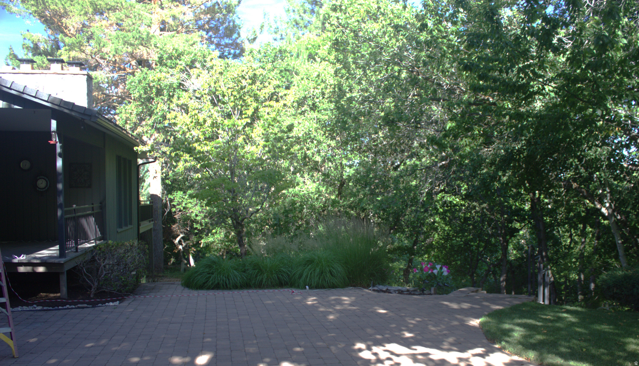 TWIN CREEK ESTATES & RUN - Residential