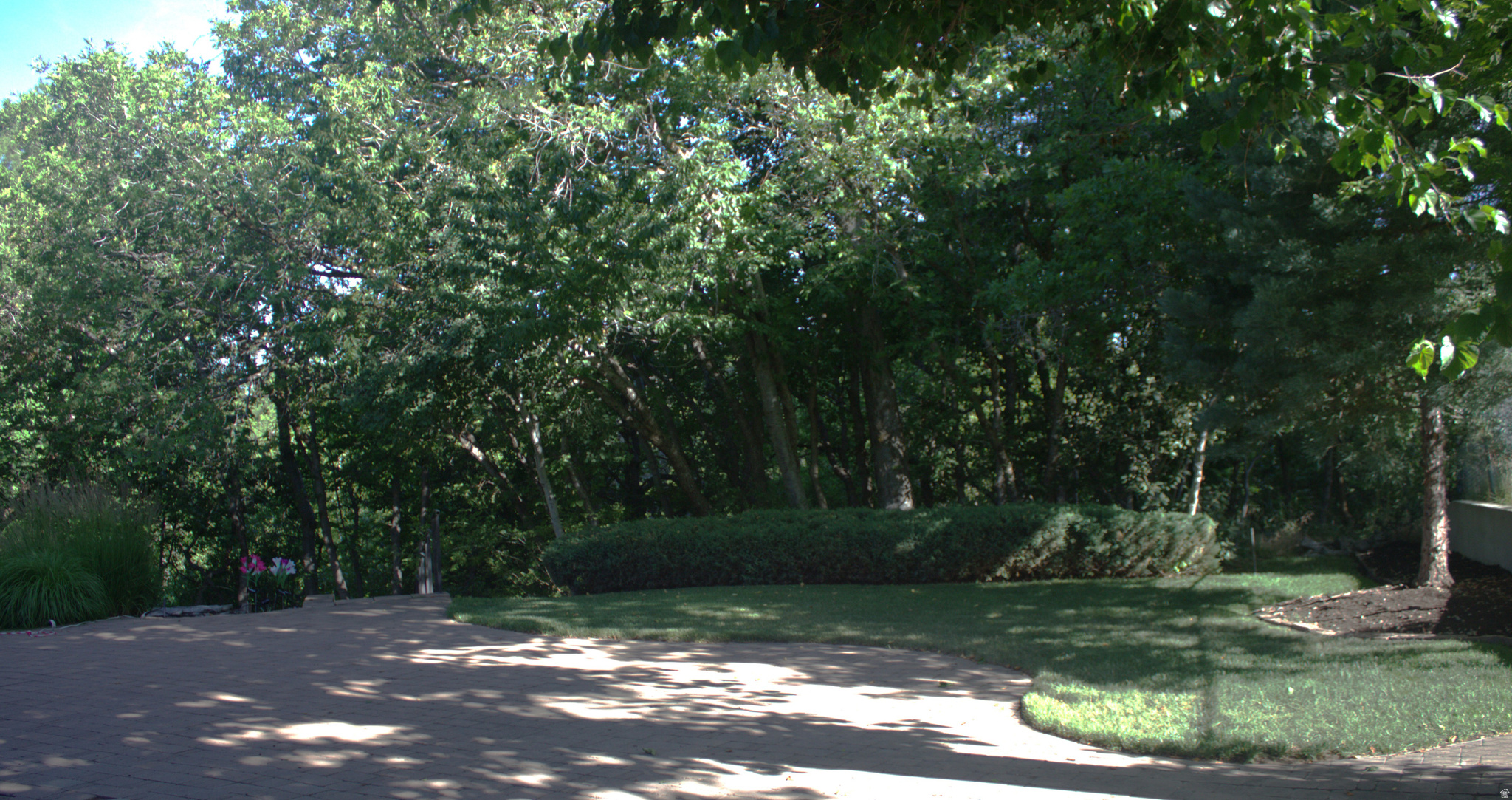 TWIN CREEK ESTATES & RUN - Residential