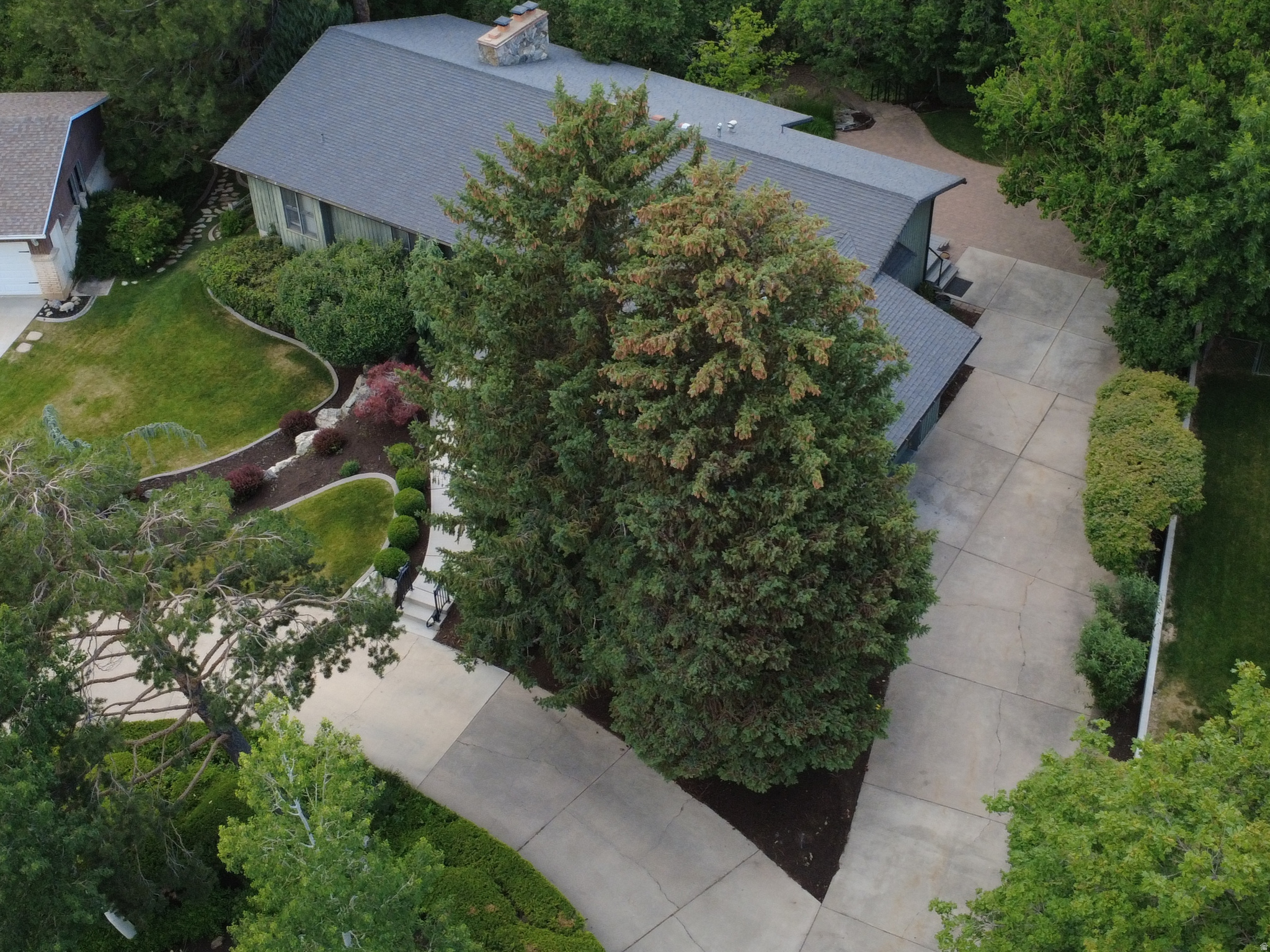 TWIN CREEK ESTATES & RUN - Residential