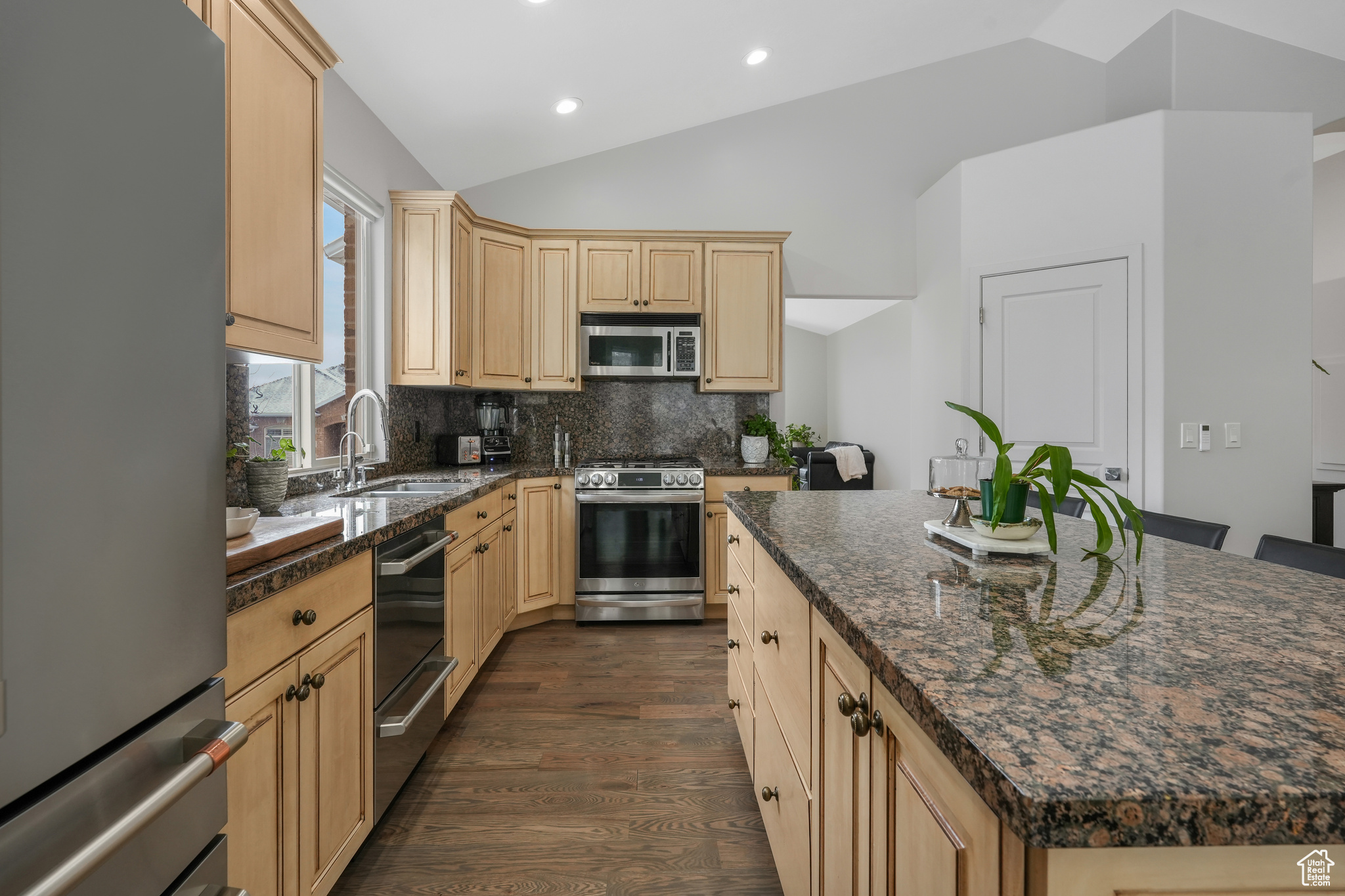 SOUTH MOUNTAIN - Residential