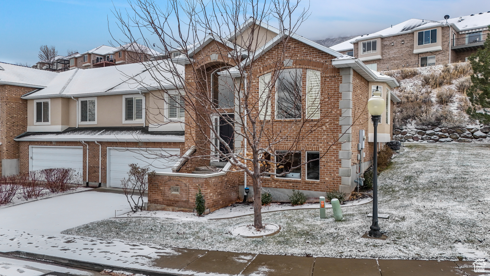 SOUTH MOUNTAIN - Residential