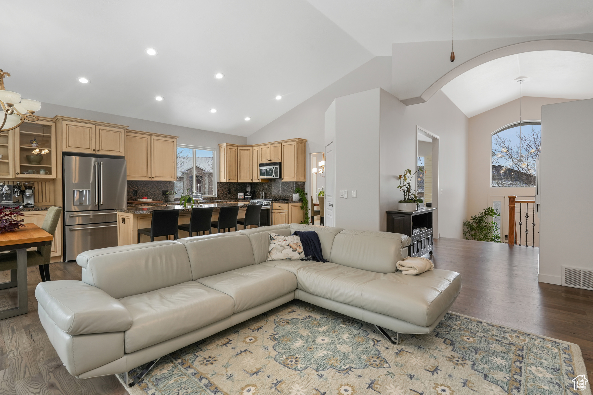 SOUTH MOUNTAIN - Residential