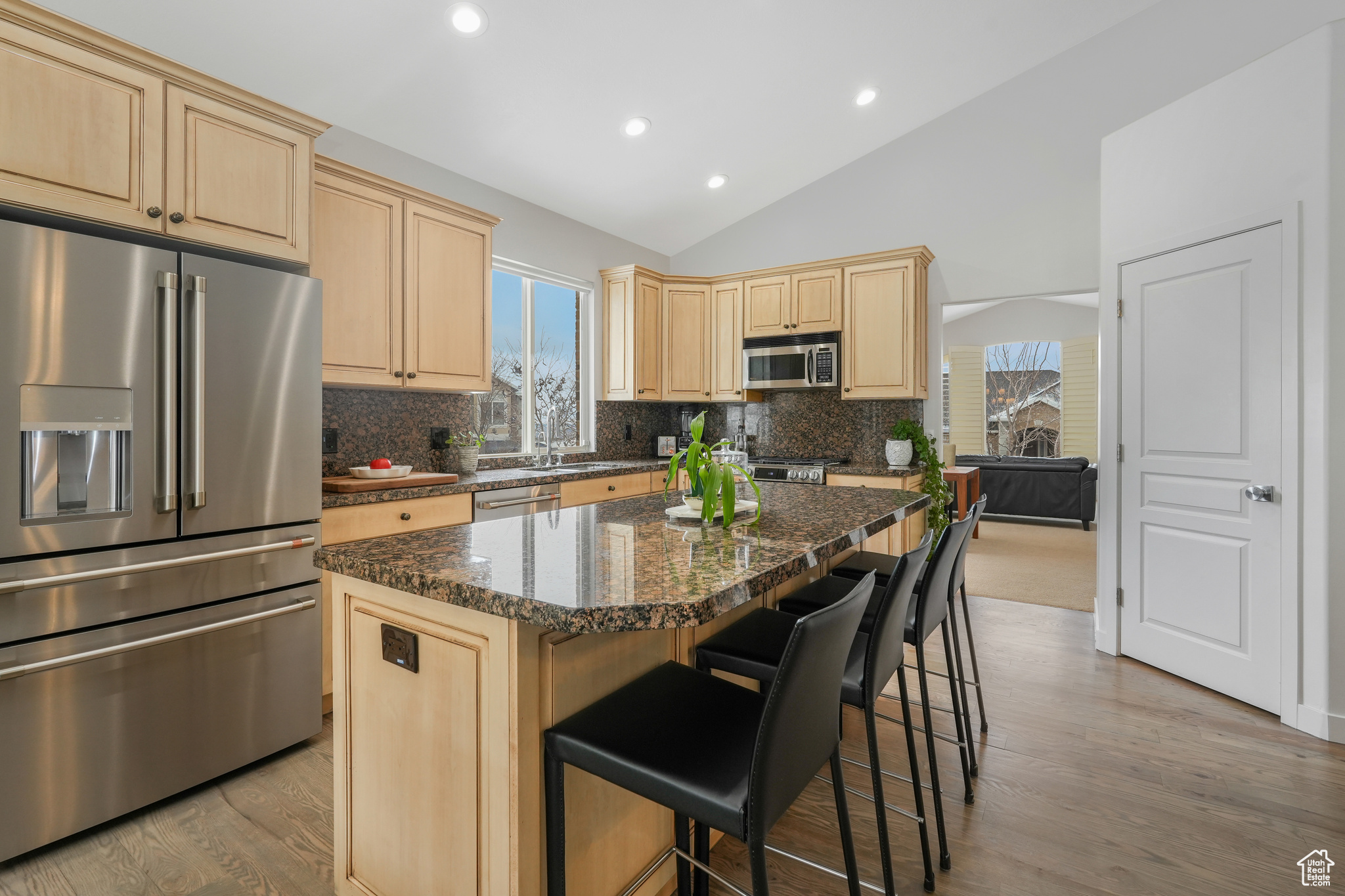 SOUTH MOUNTAIN - Residential