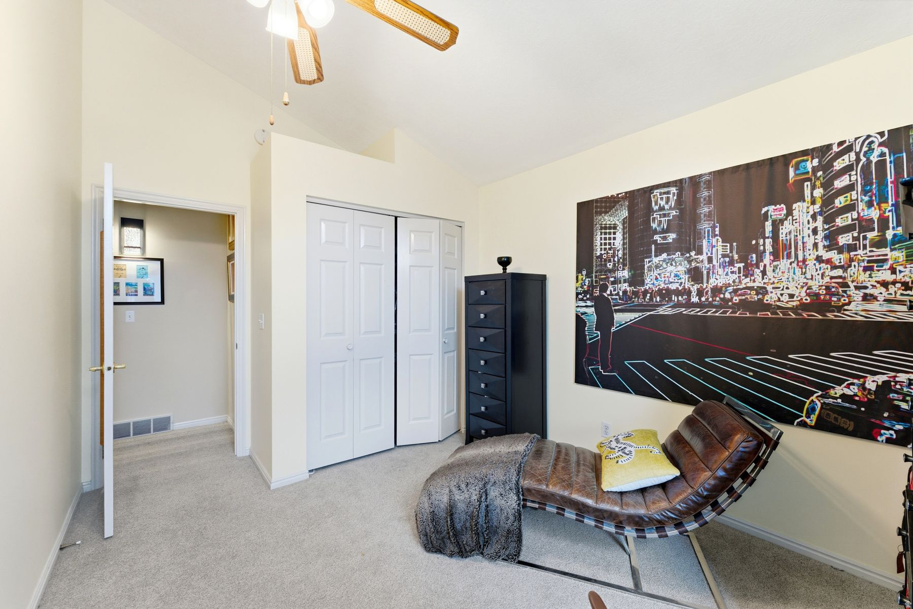 HORSE THIEF CANYON RANCHES - Residential