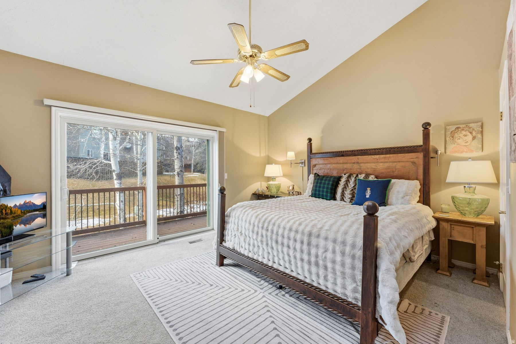 HORSE THIEF CANYON RANCHES - Residential