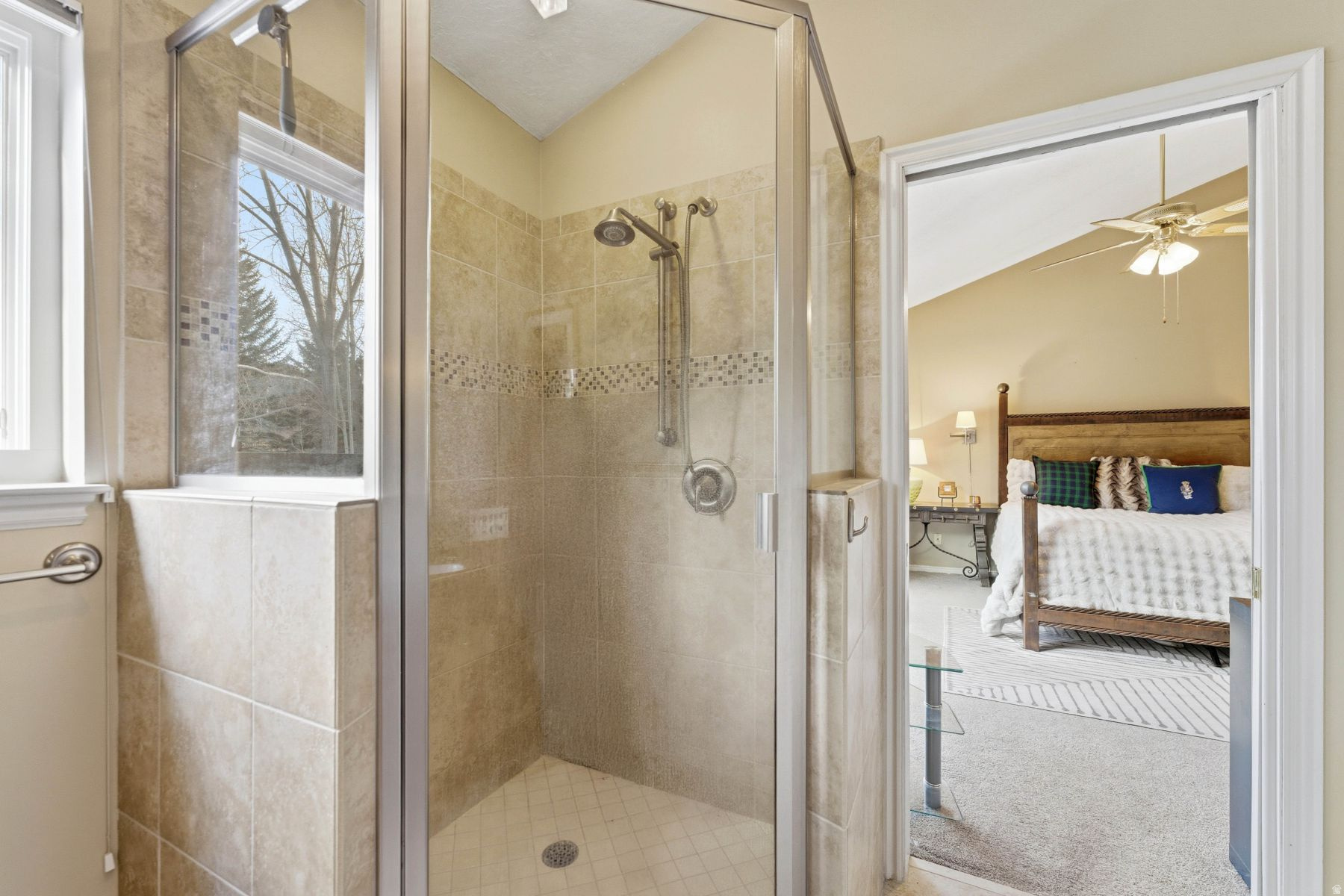 HORSE THIEF CANYON RANCHES - Residential